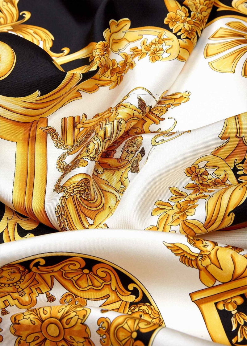 Contrast Barocco Print Silk Foulard 4