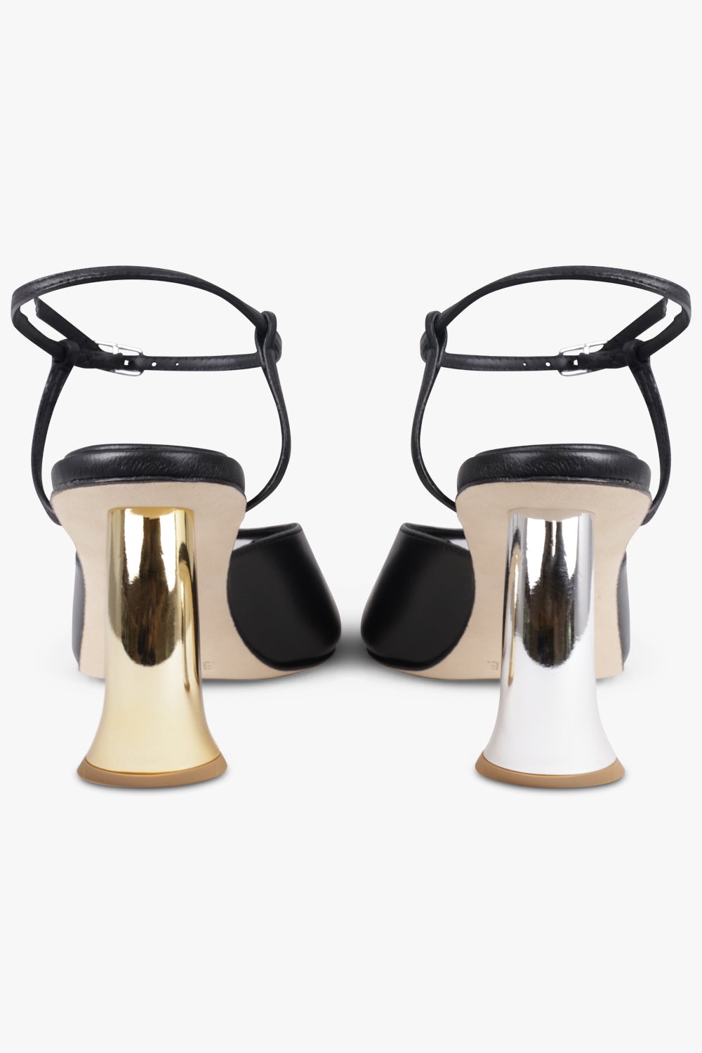 GUISTINE OPEN SQUARE TOE CURVED 90MM HEEL | BLACK/GOLD - 6