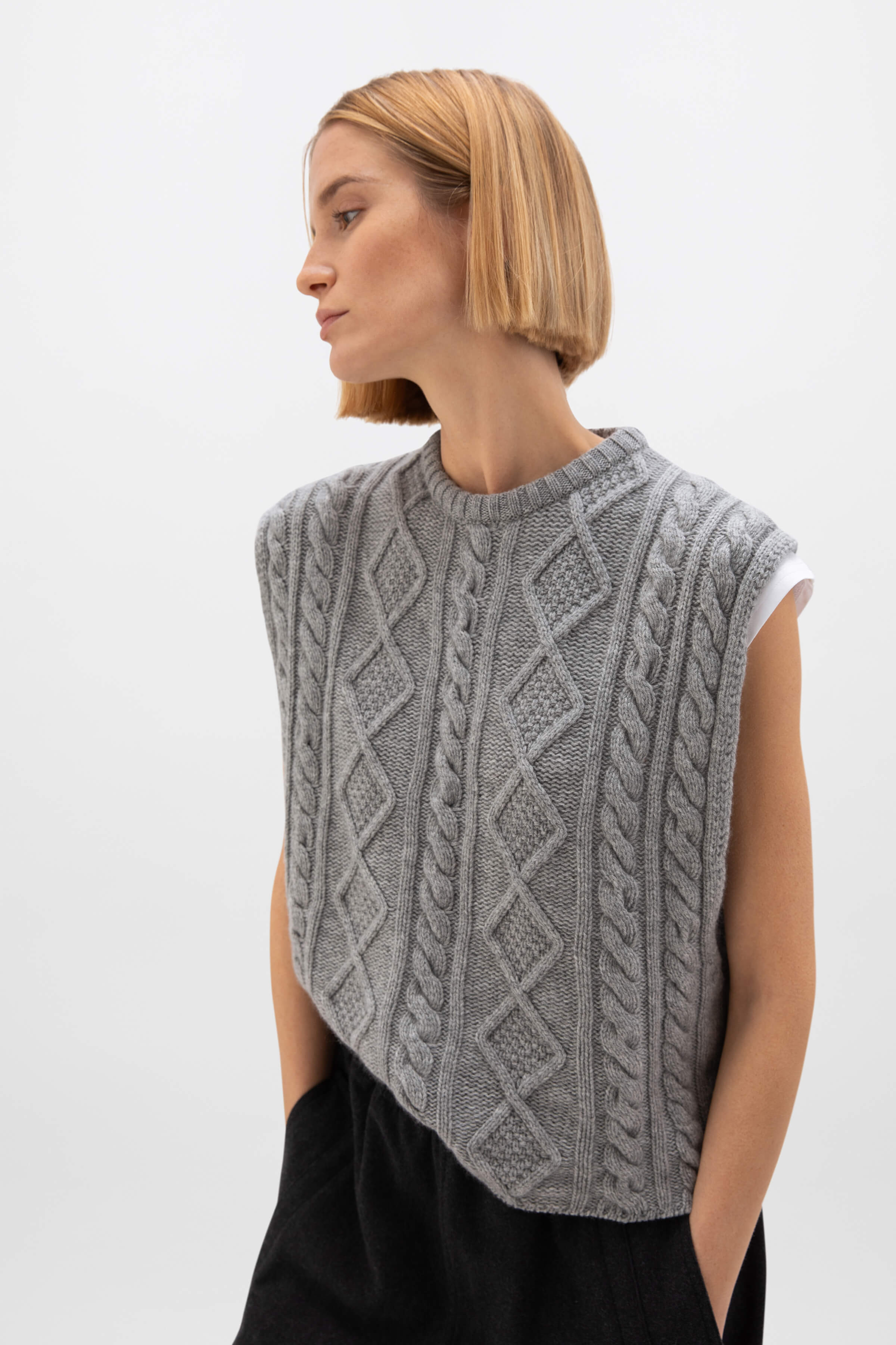 Oversized Aran Cable Cashmere Tank - 3