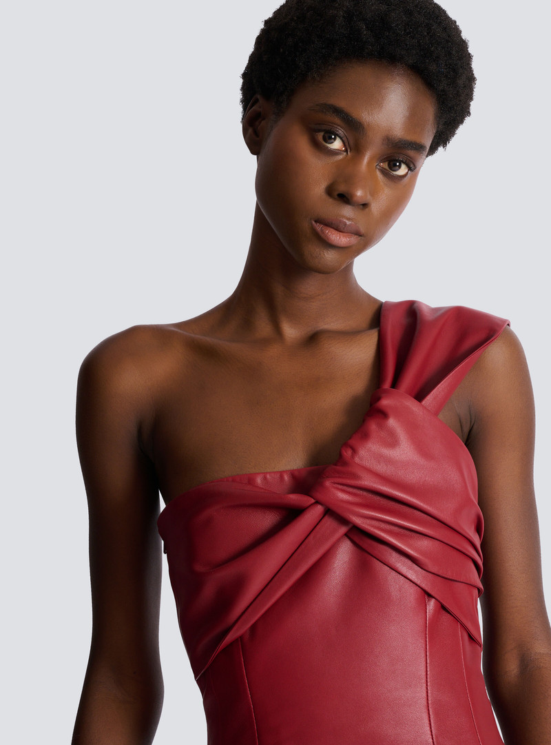 Smooth leather one-shoulder dress 7