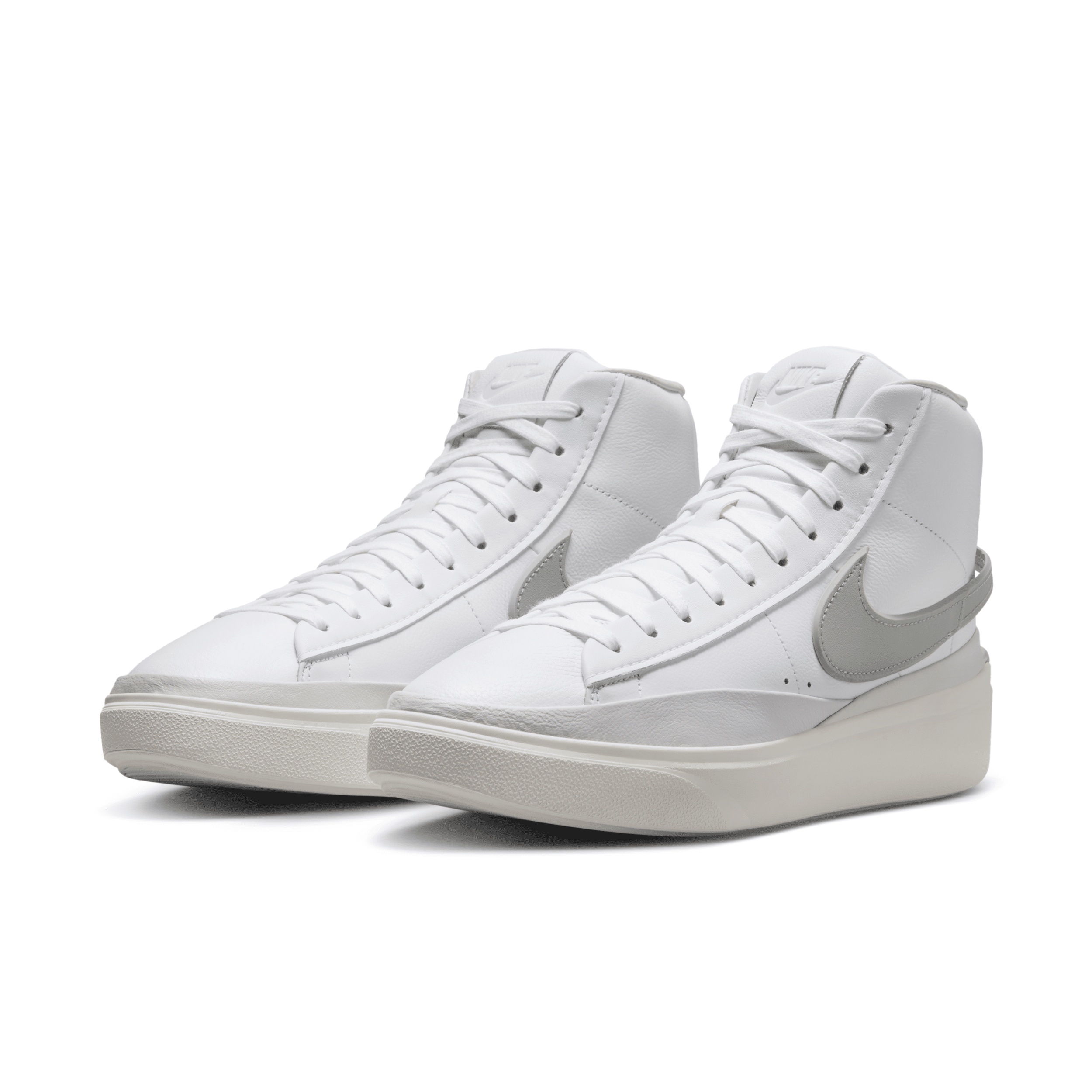 Nike Blazer Phantom Mid Men's Shoes - 5