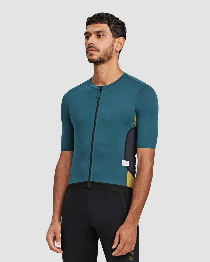 MAAP Alt_Road™ Jersey outlook