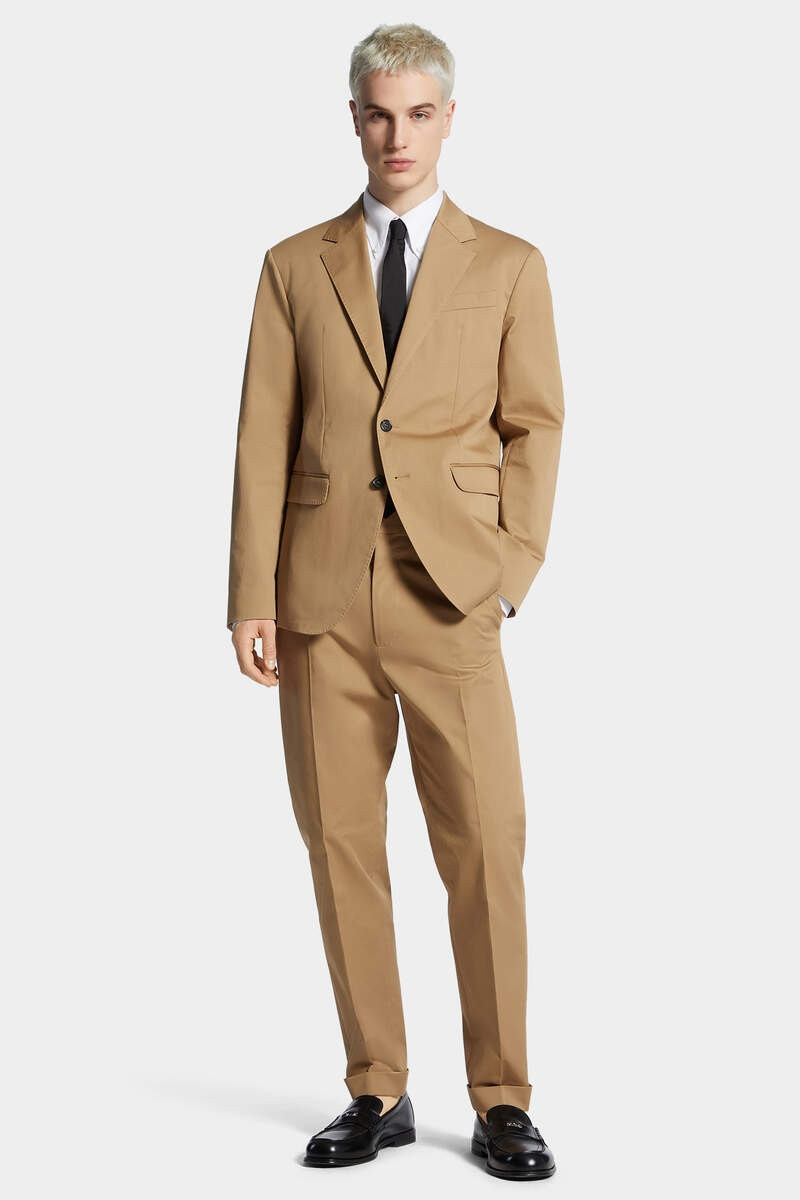 DSQUARED2 CAPRI SUIT outlook