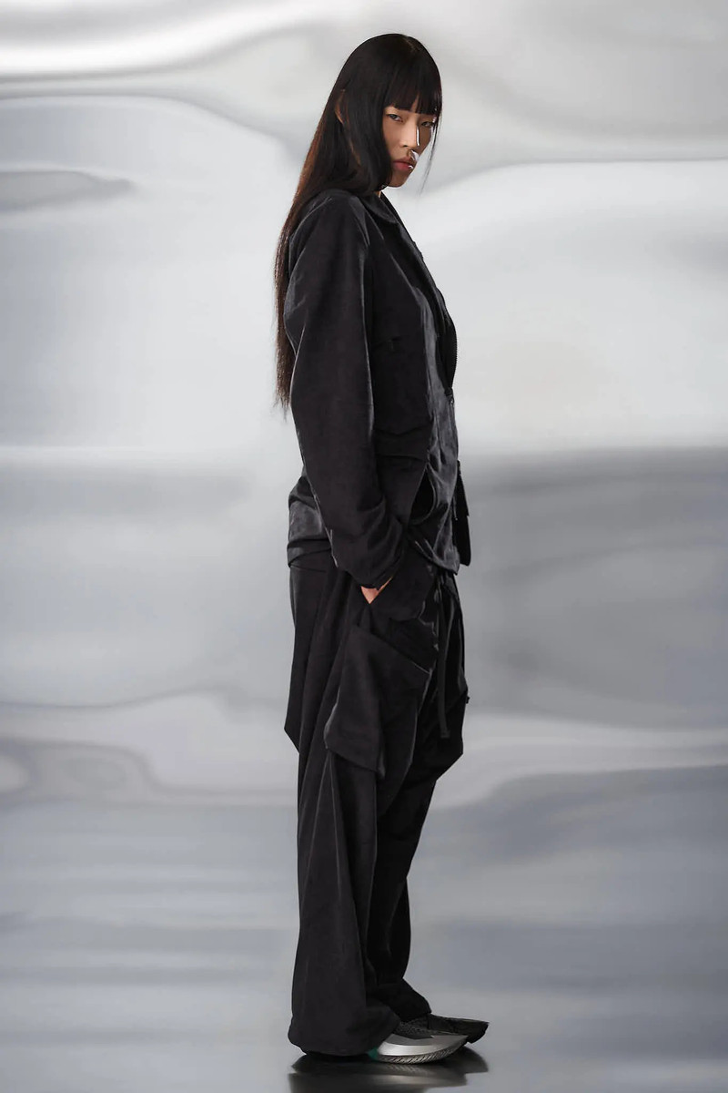 J29-TO Scrim Laced Ultra-Microfiber Blazer Black 37