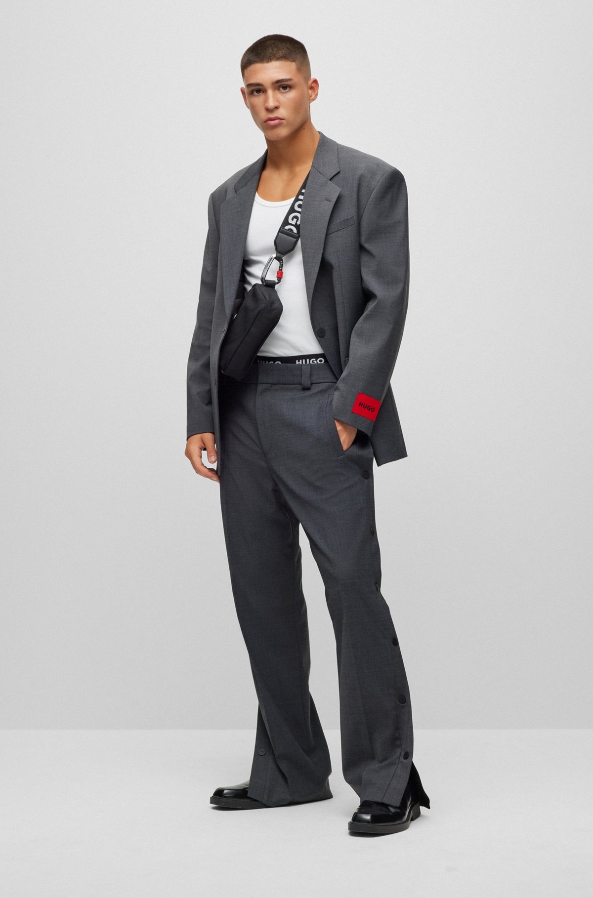 OVERSIZED-FIT JACKET IN PERFORMANCE-STRETCH FABRIC - 3