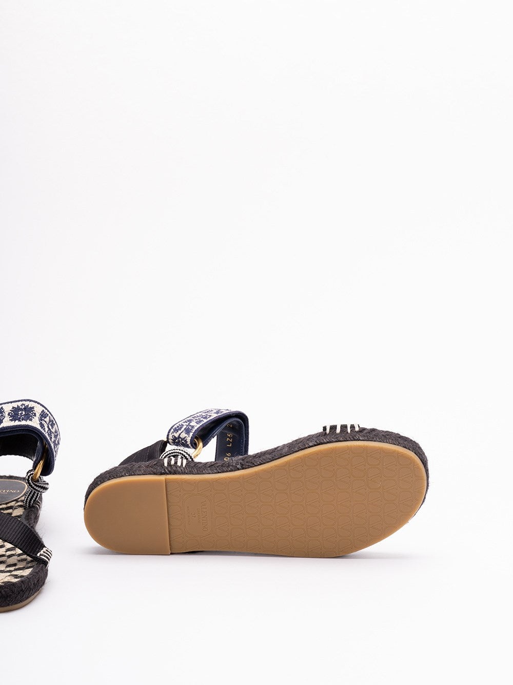 Valentino Garavani Women `Vg Lake Powell` Sandal Espadrilles - 4