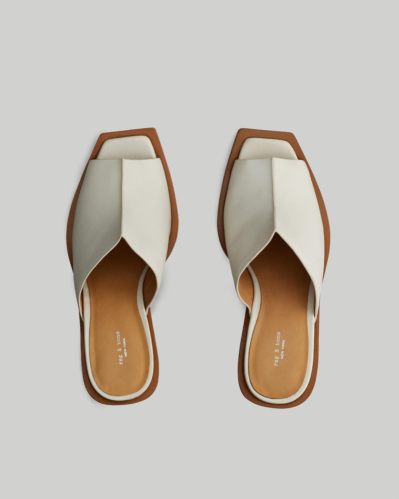 Santiago Wedge Sandal - Leather
Platform Sandal 4