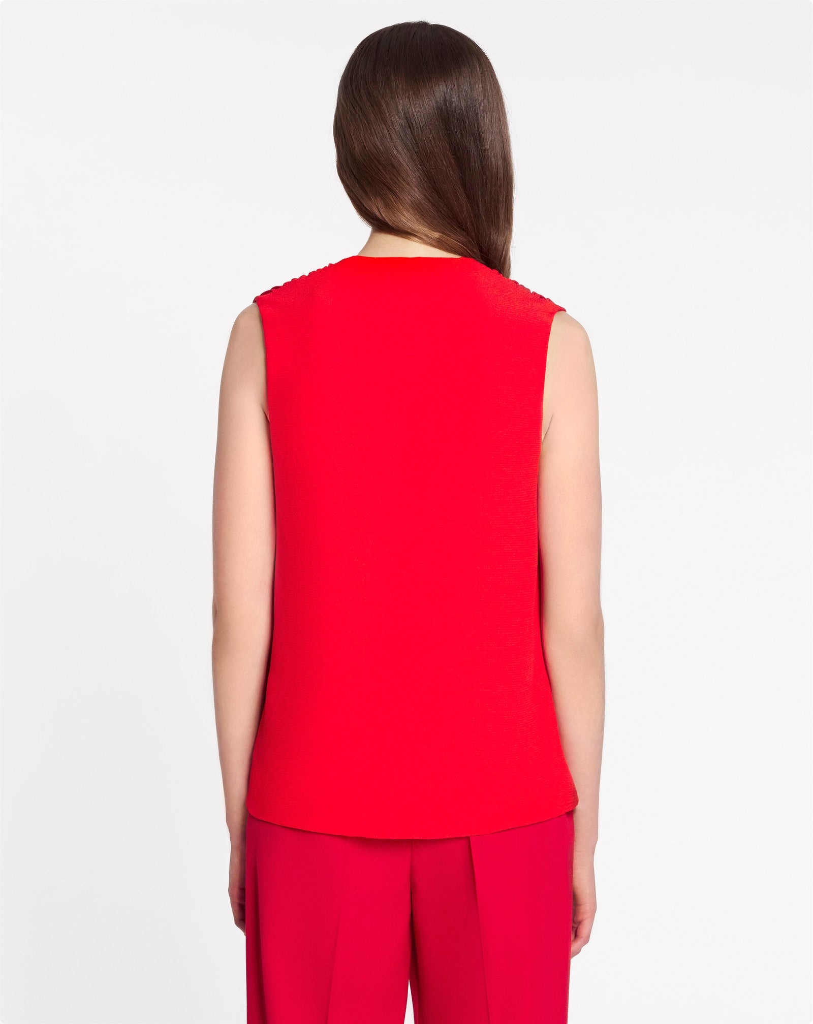 SLEEVLESS V NECK TOP - 4