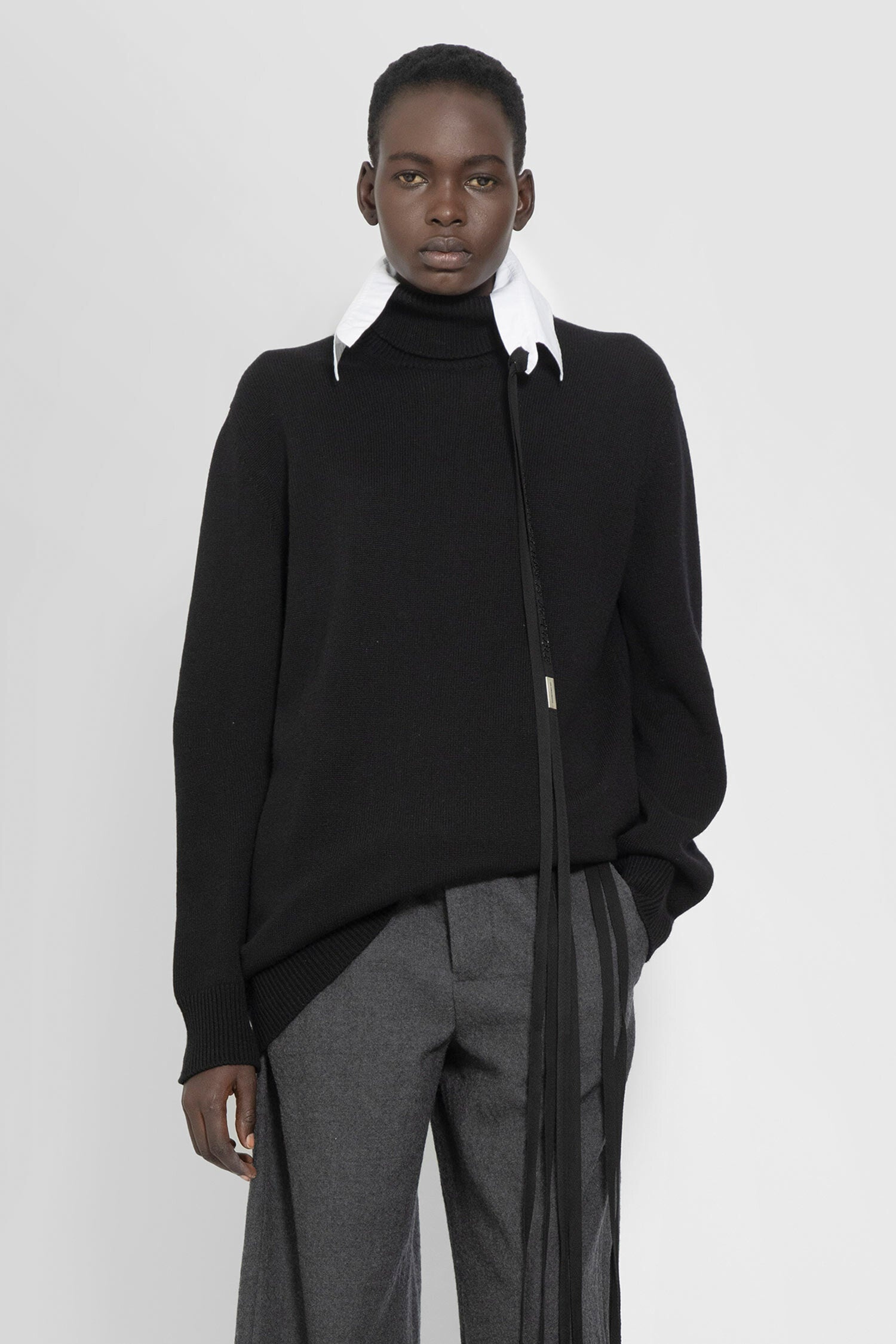 ANN DEMEULEMEESTER WOMAN BLACK KNITWEAR - 1
