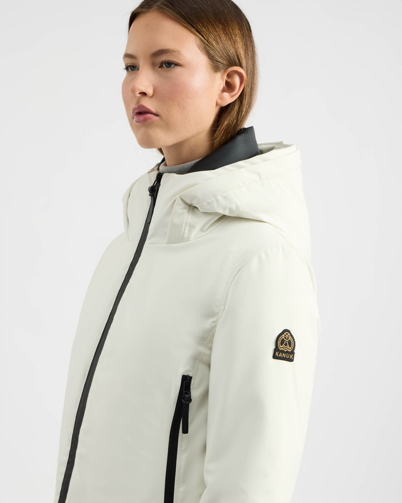 Laurier - Winter White 4