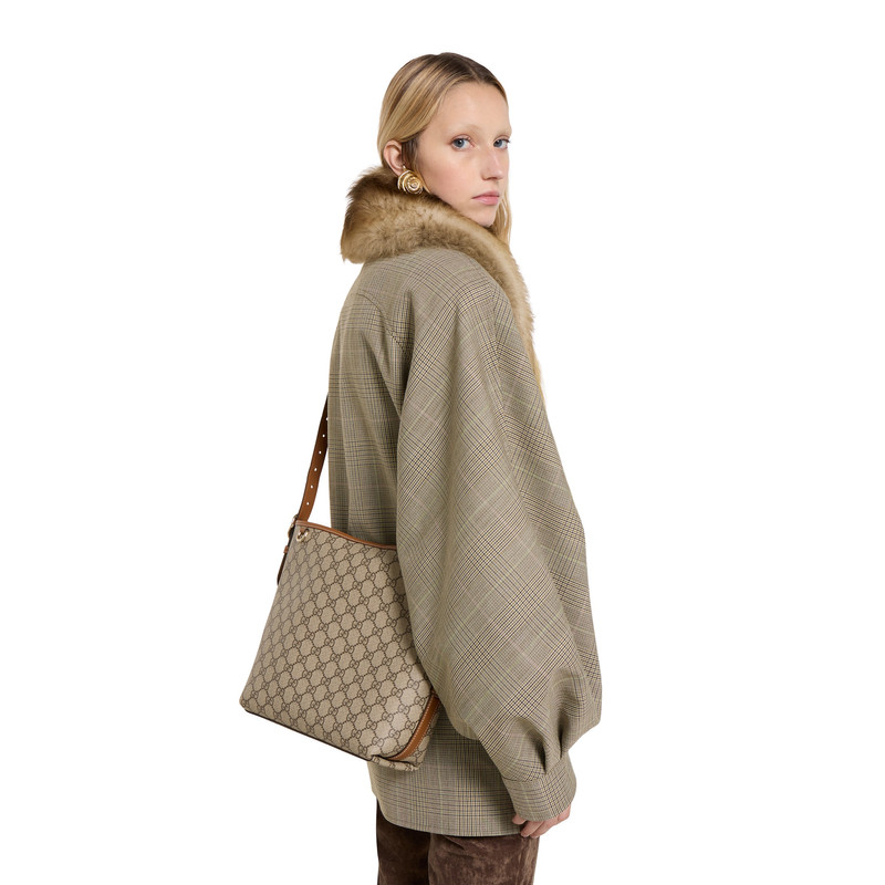 GG Emblem small shoulder bag 4