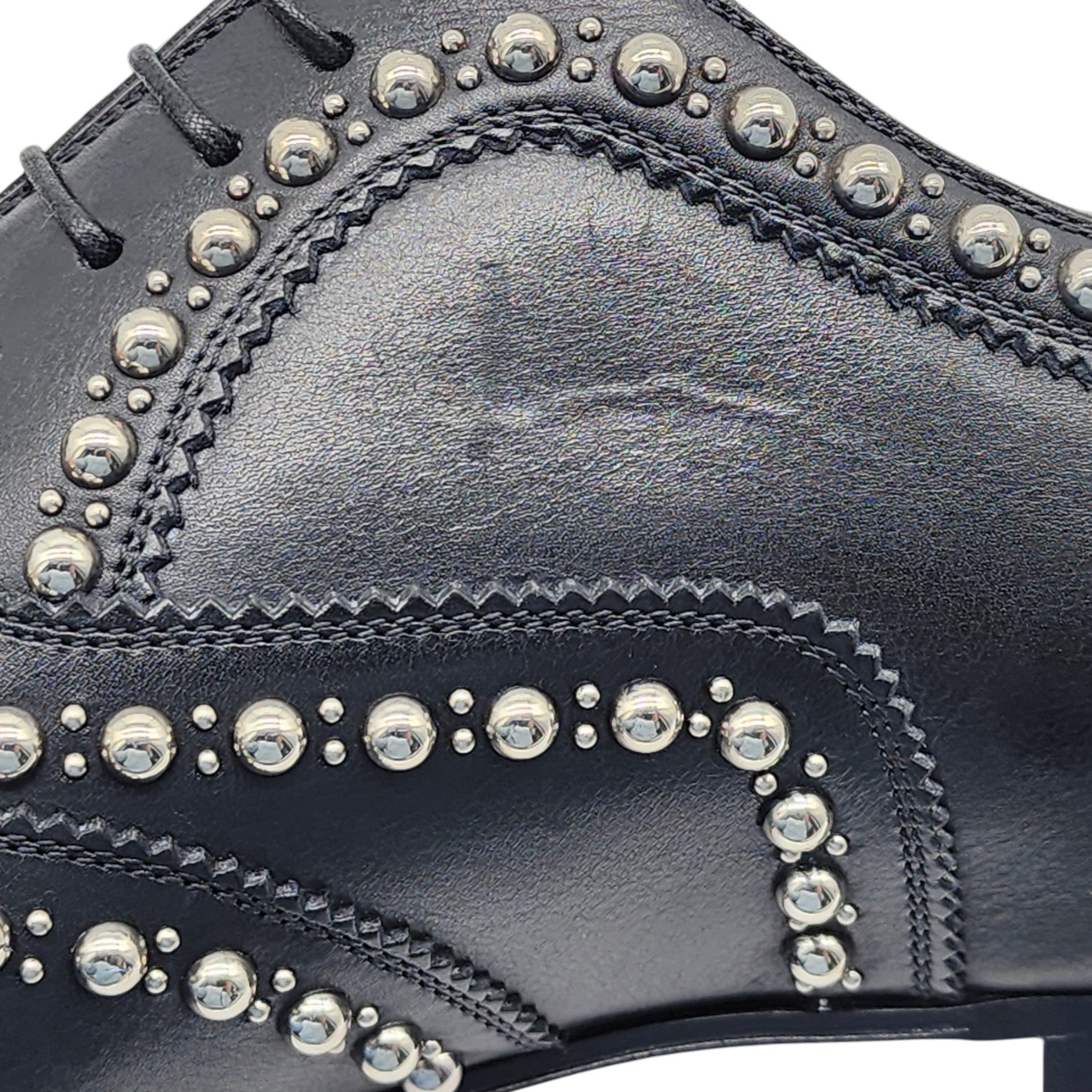 Christian Louboutin Charlie Clou Studded Oxford Shoes - Leather - Black - 42 - 8