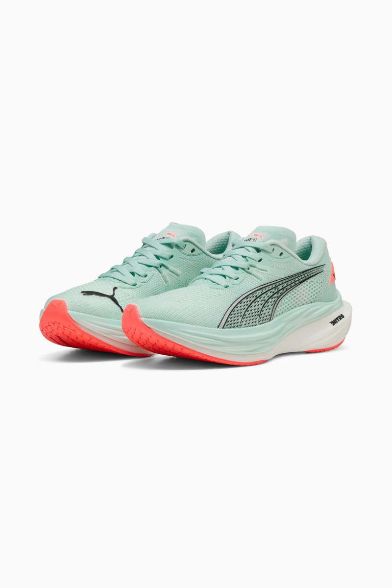 PUMA Deviate NITRO™ 3 Women's Running Shoes outlook