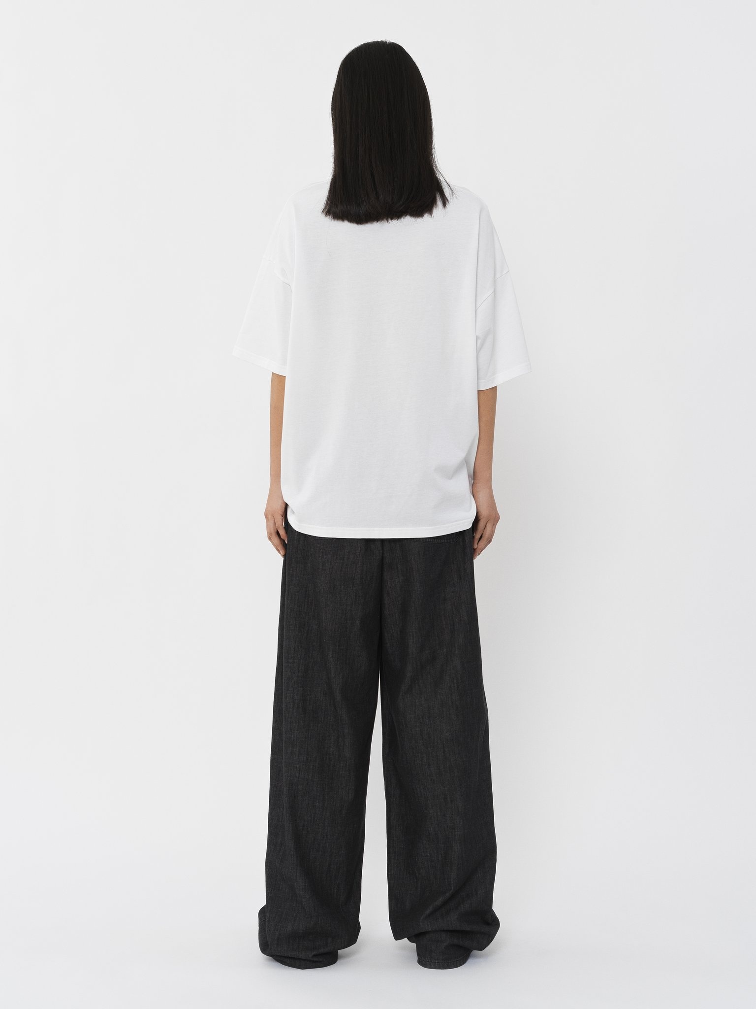 GRAPHIC TEE - 3