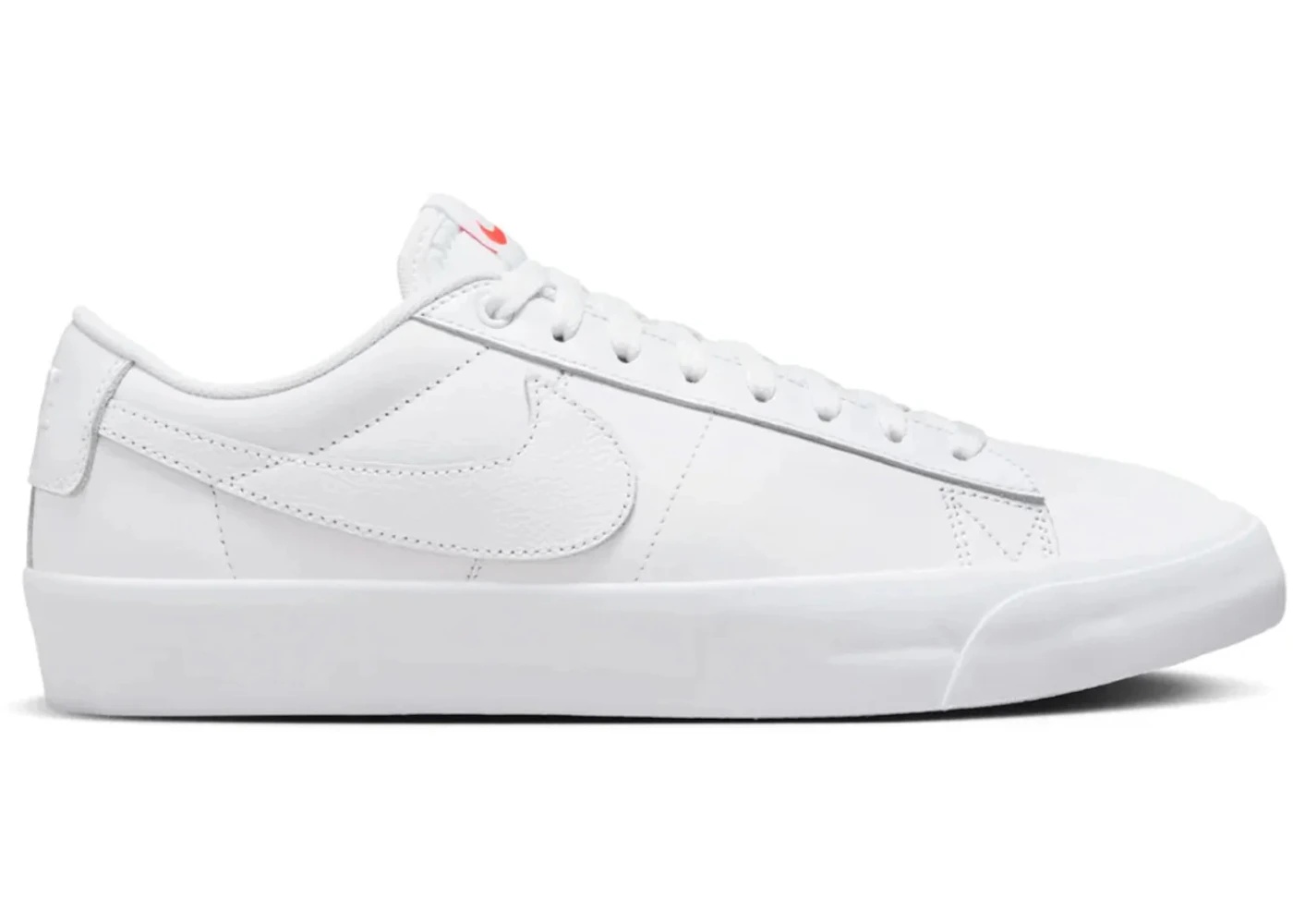 Nike SB Zoom Blazer Low Pro GT ISO Triple White - 1