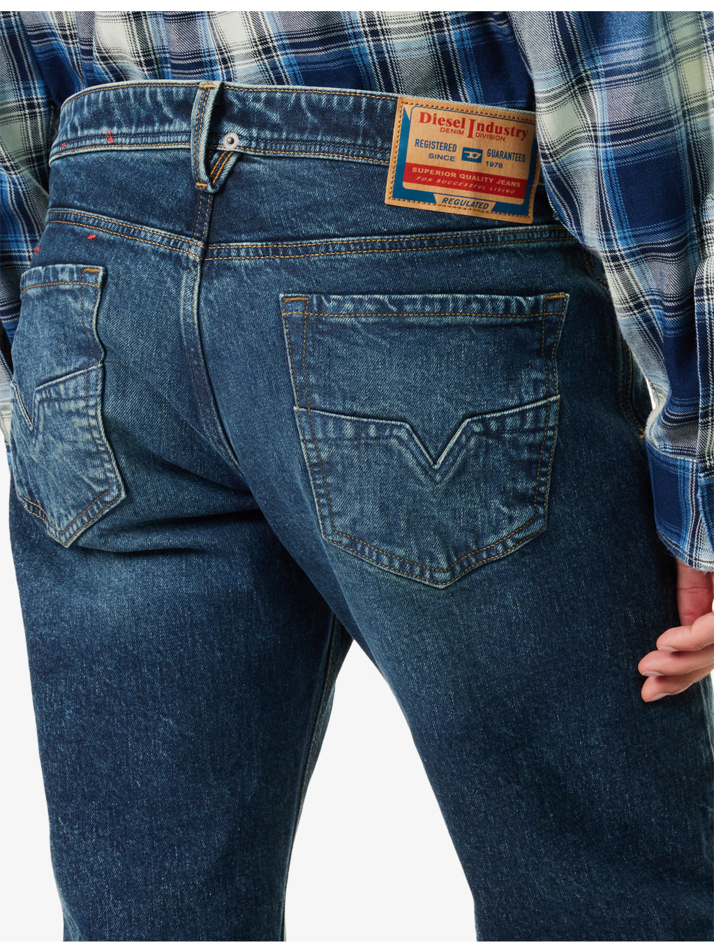 D 1985 Larkee Straight-Leg Denim Jeans - 5