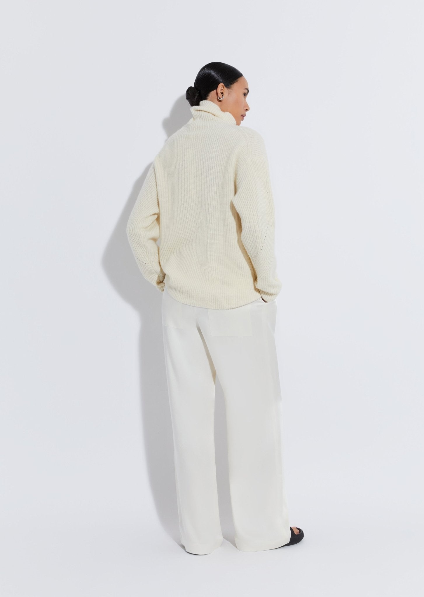 Cashmere Silk Turtleneck - 3