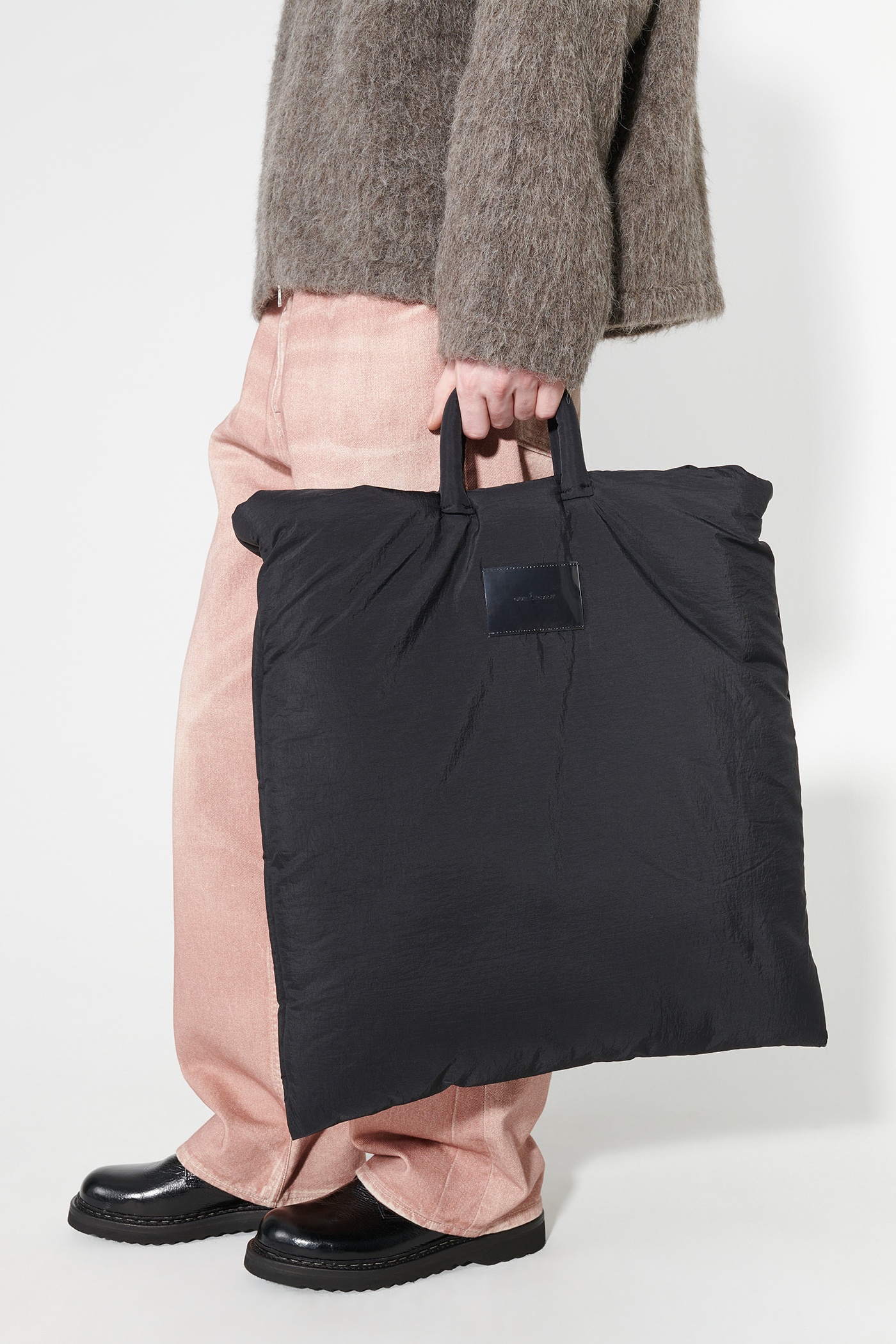 Big Pillow Tote Black Surface Nylon - 6