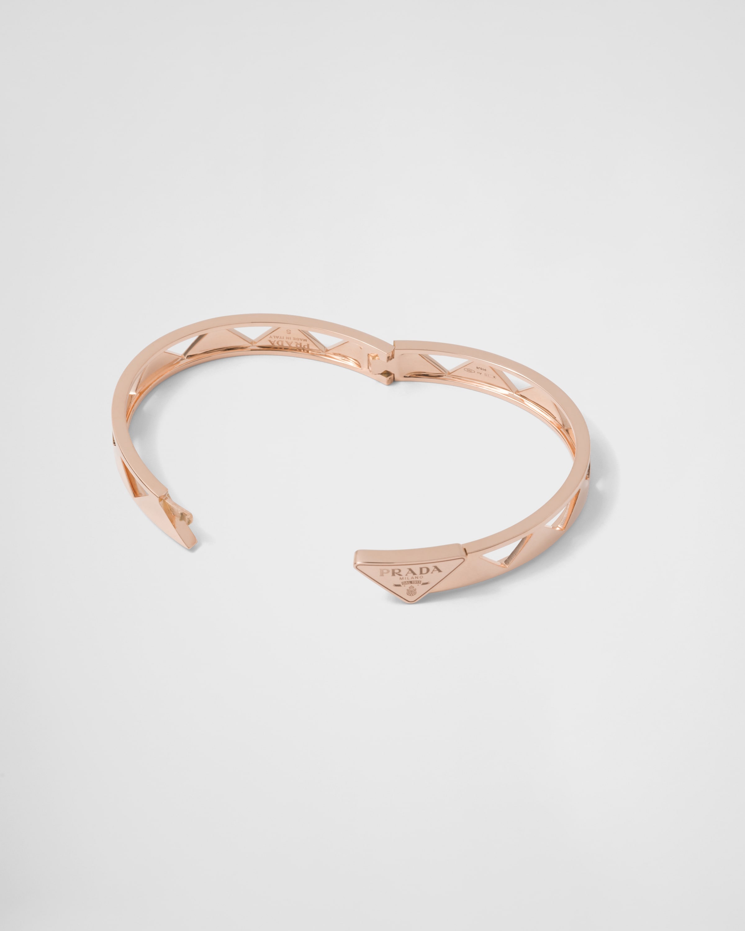 Eternal Gold cut-out bangle bracelet in pink gold - 4