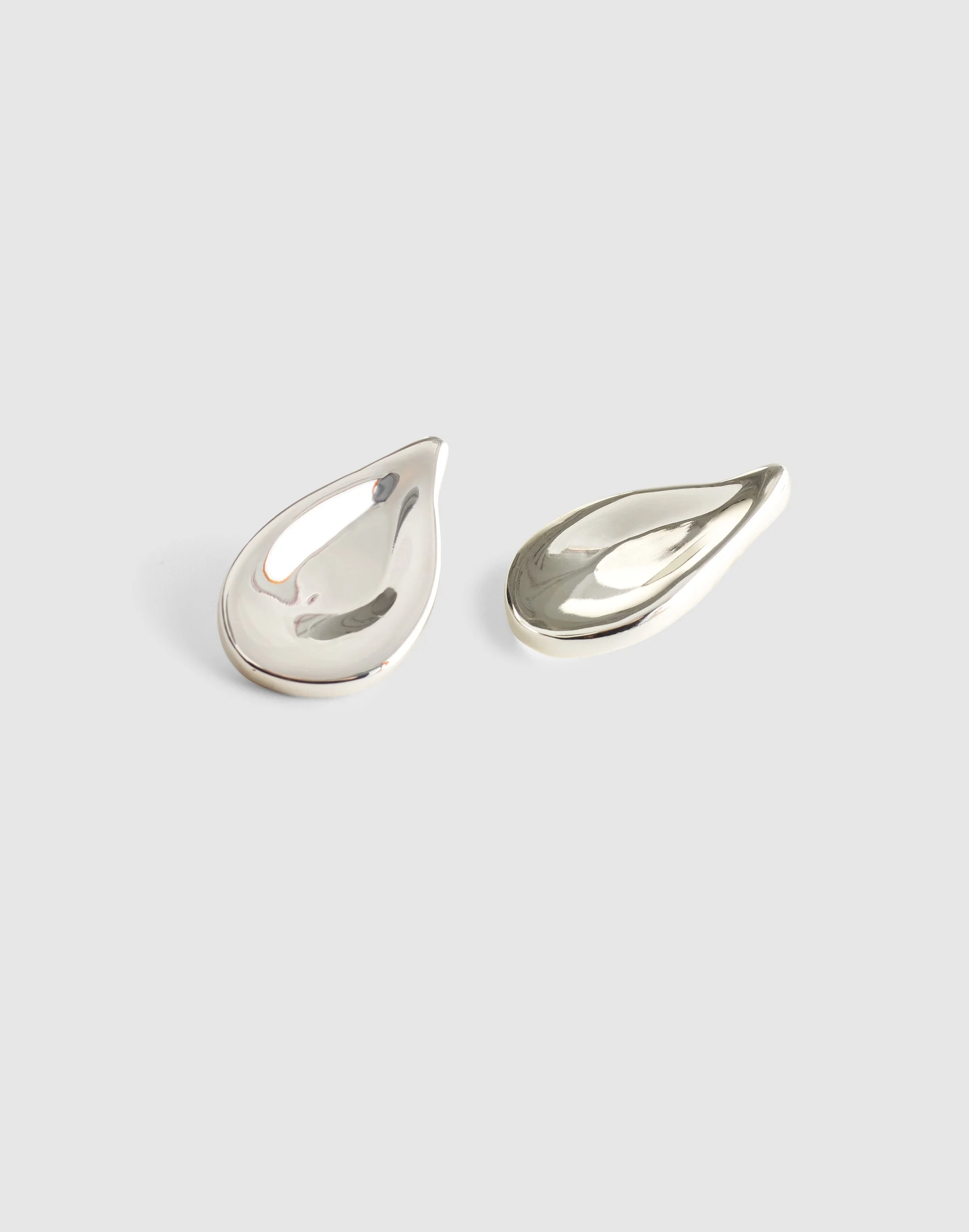 Oversized Droplet Stud Earrings - 1