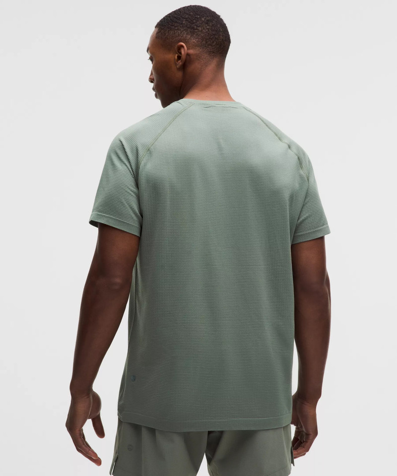 Metal Vent Tech Short-Sleeve Shirt 3
