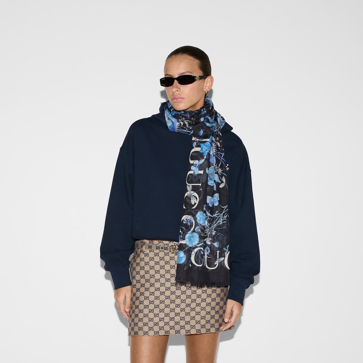 Floral Gucci print shawl - 3