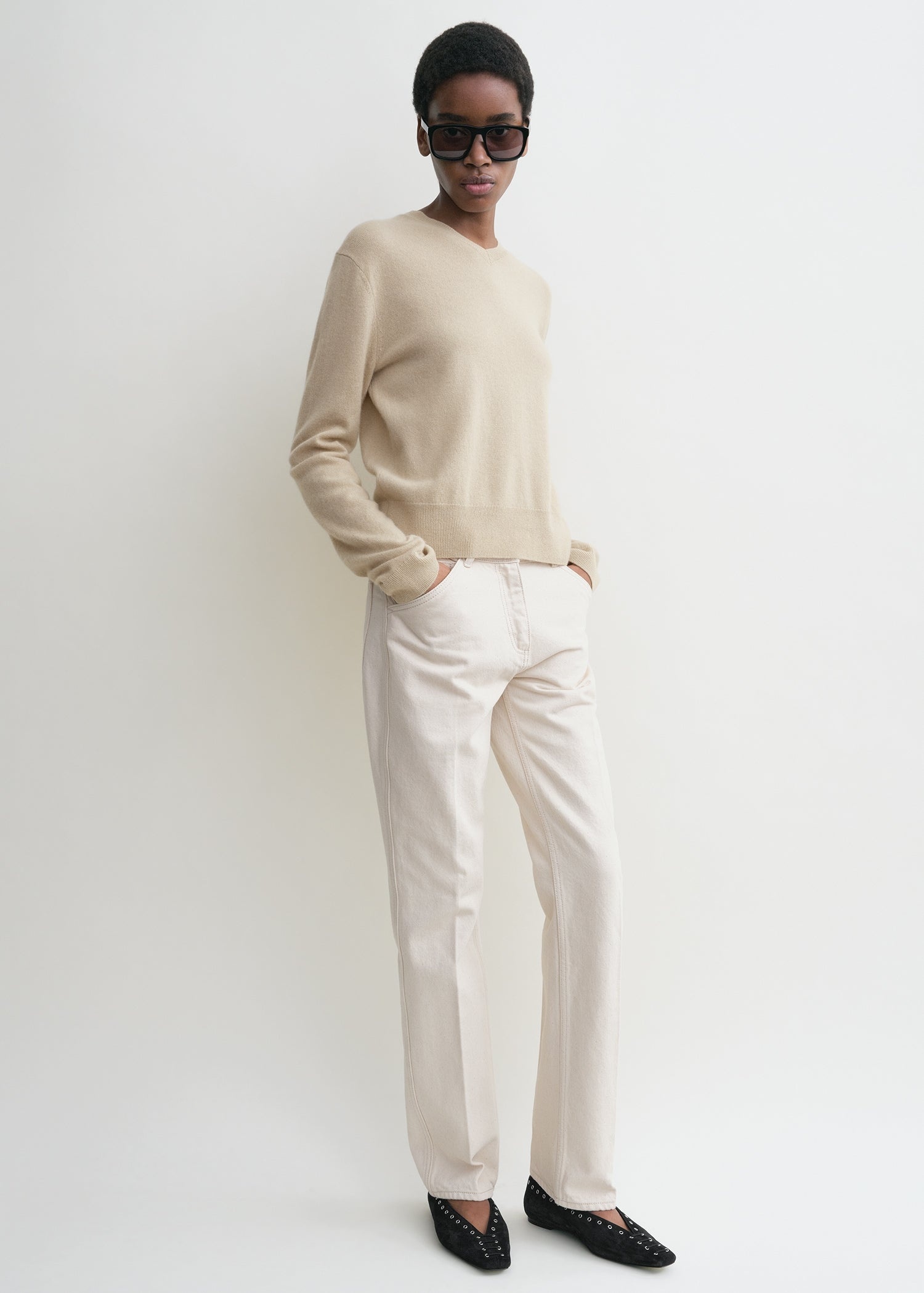 Classic V-neck knit fawn - 3