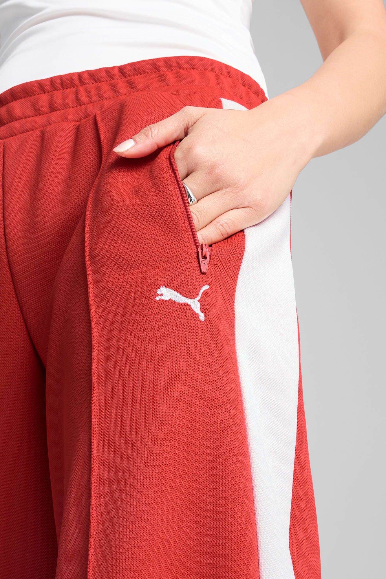 T7 Women's Low Rise Track Pants - 7