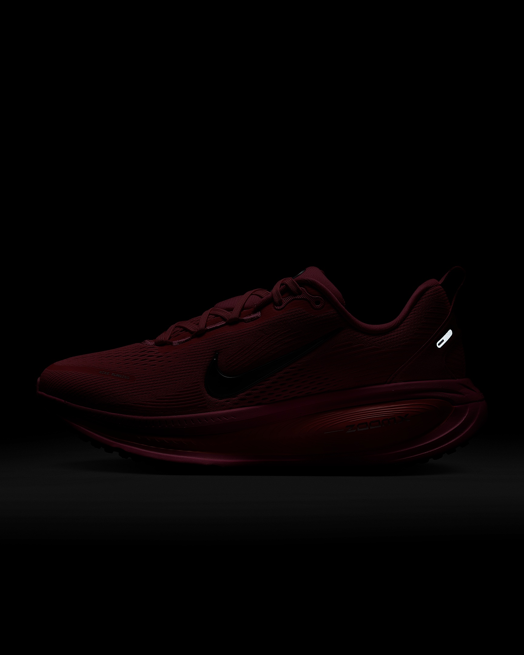 Nike Vomero 18 Women's Road Running Shoes - 10