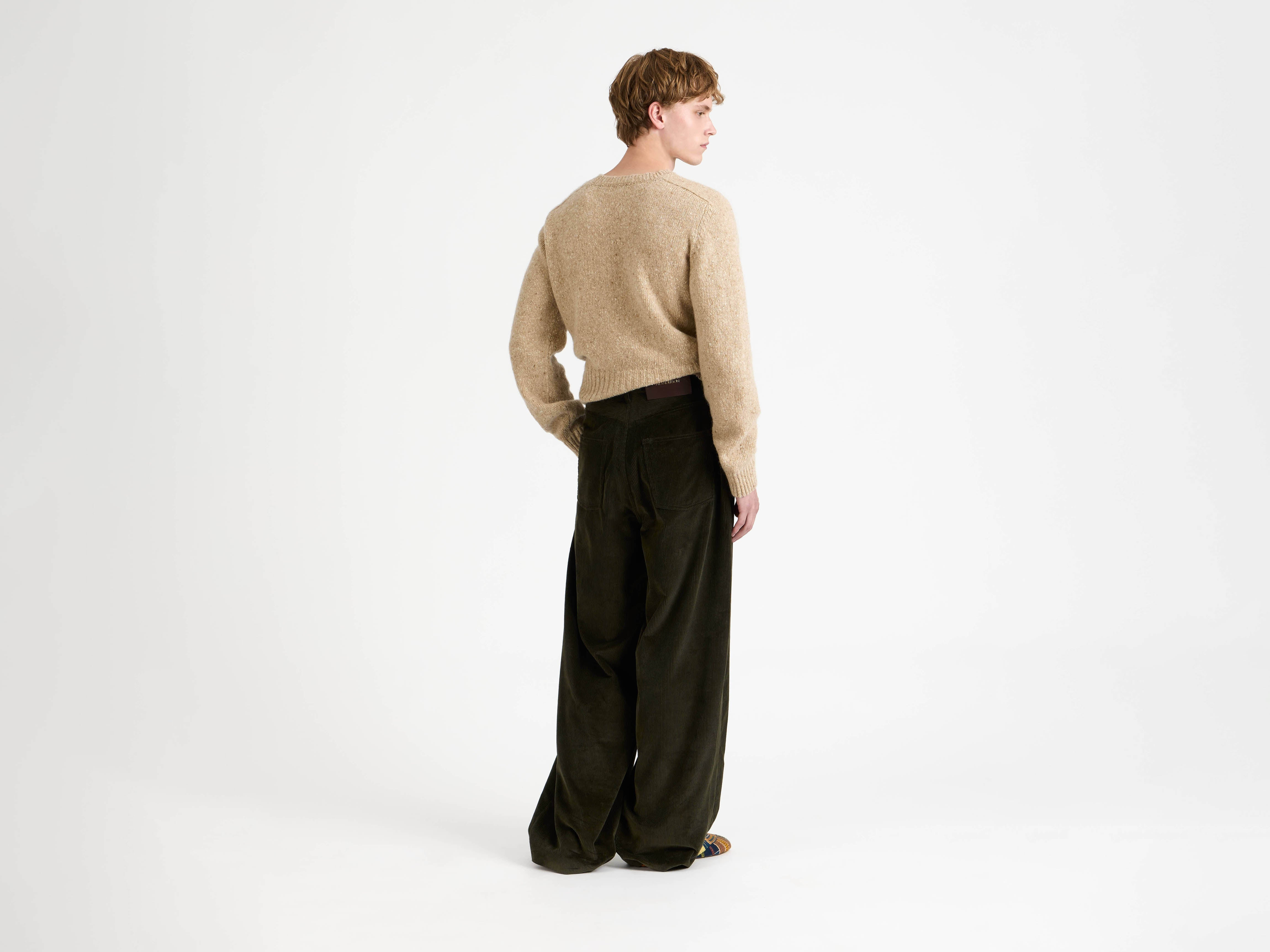 SINGLE PLEAT TROUSERS IN MOSS - 3