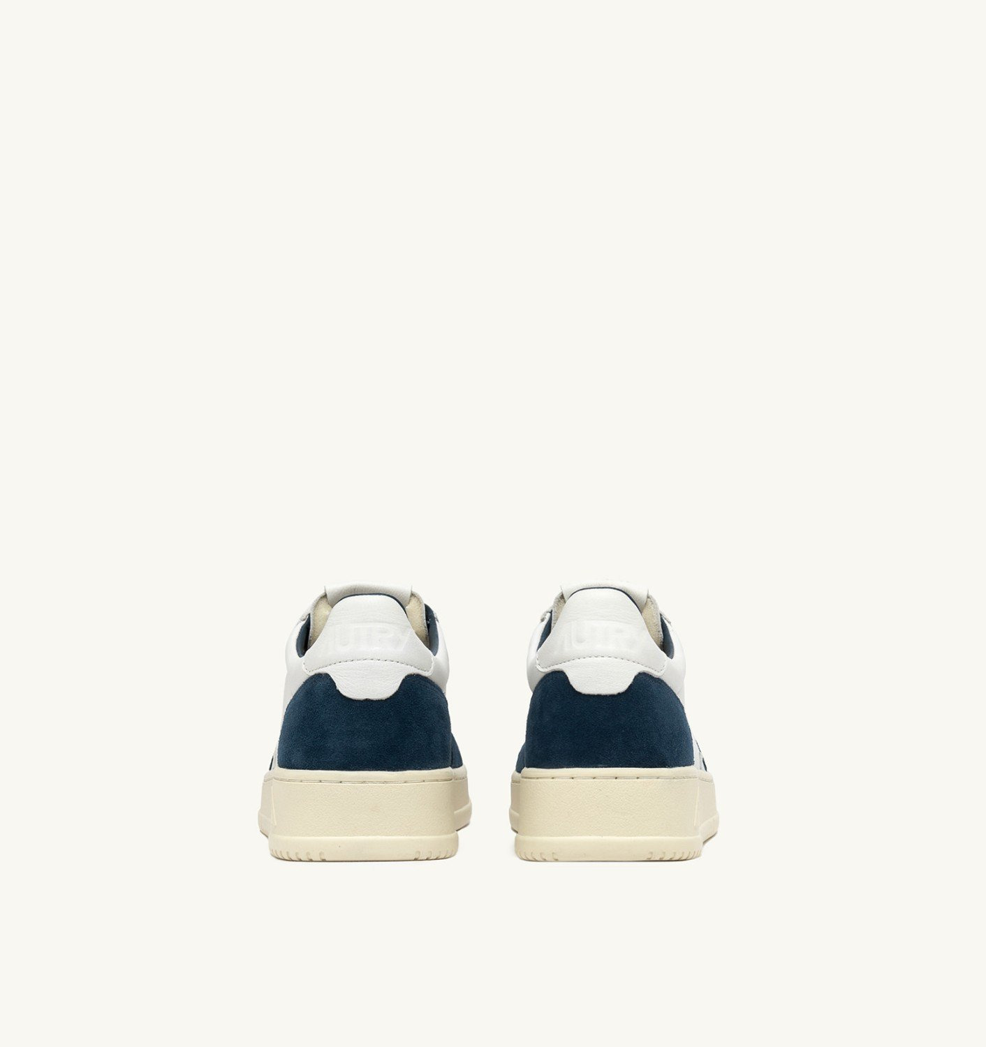 MEDALIST LOW SNEAKERS IN WHITE AND CAPRI LEATHER SUEDE - 3