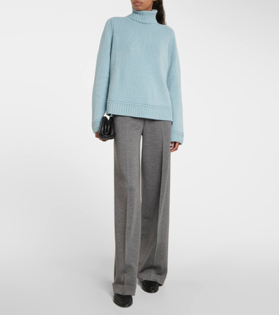 Loro Piana Cashmere and silk pants outlook