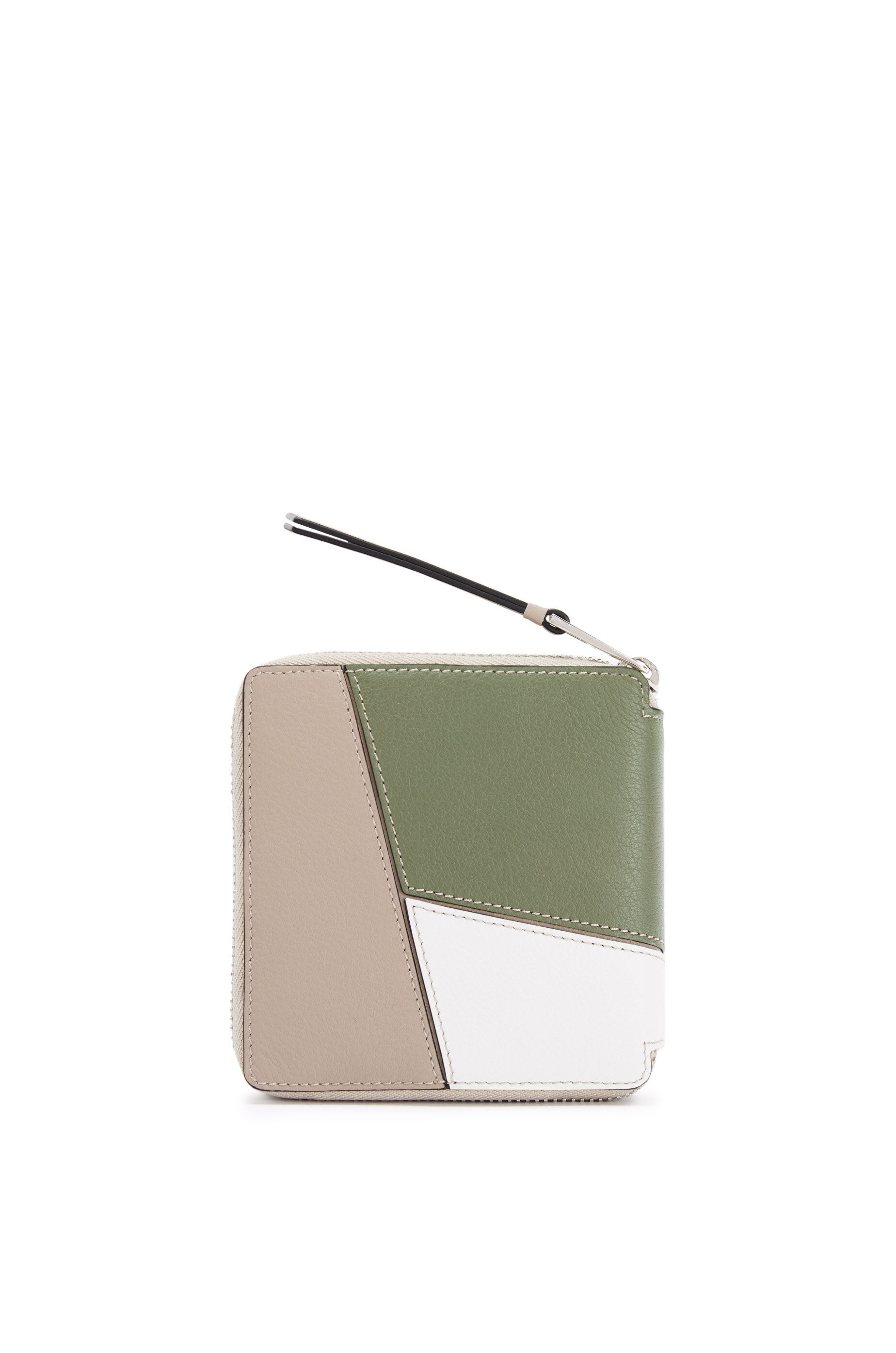 Puzzle squared zip wallet in classic calfskin - 4