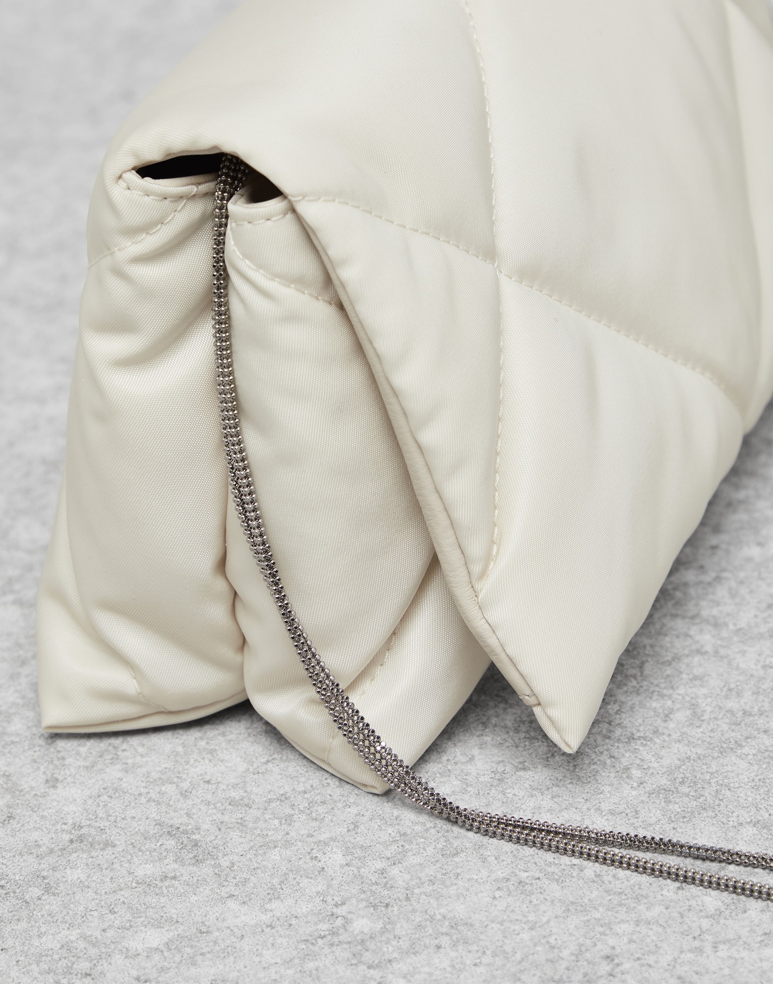 Matelassé nylon city bag with shiny trim - 3