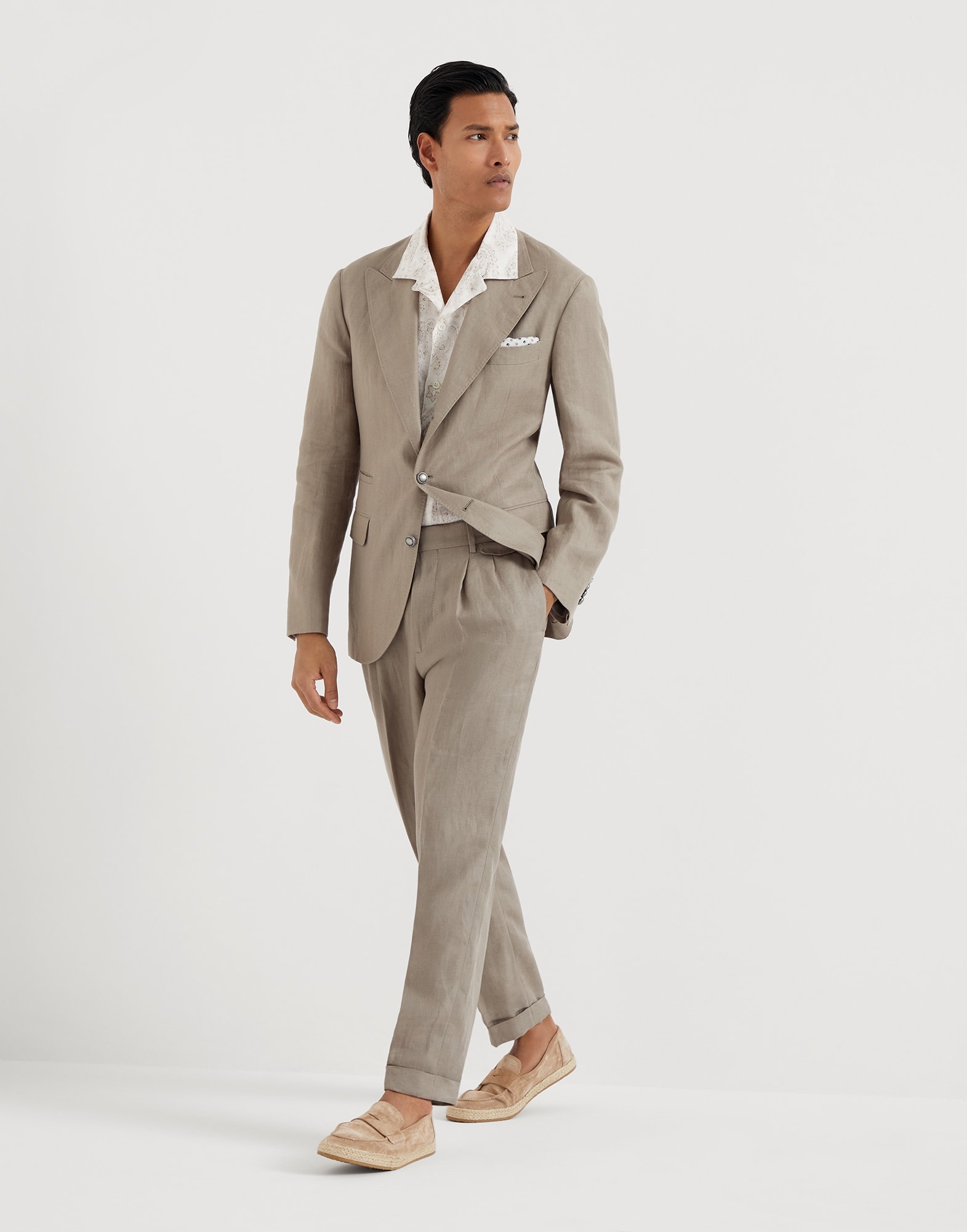 Linen micro chevron Leisure suit: peak lapel jacket with metal buttons and double-pleated trousers - 1