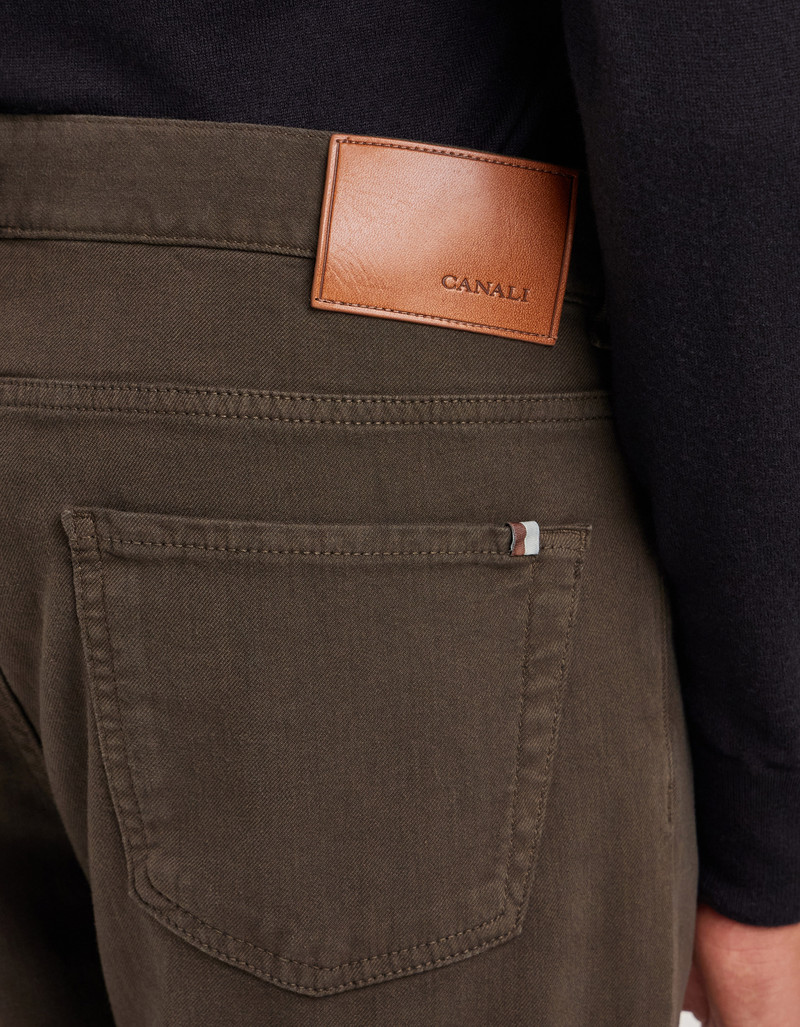 DARK BROWN REGULAR FIT COTTON FIVE-POCKET DENIM PANTS 4