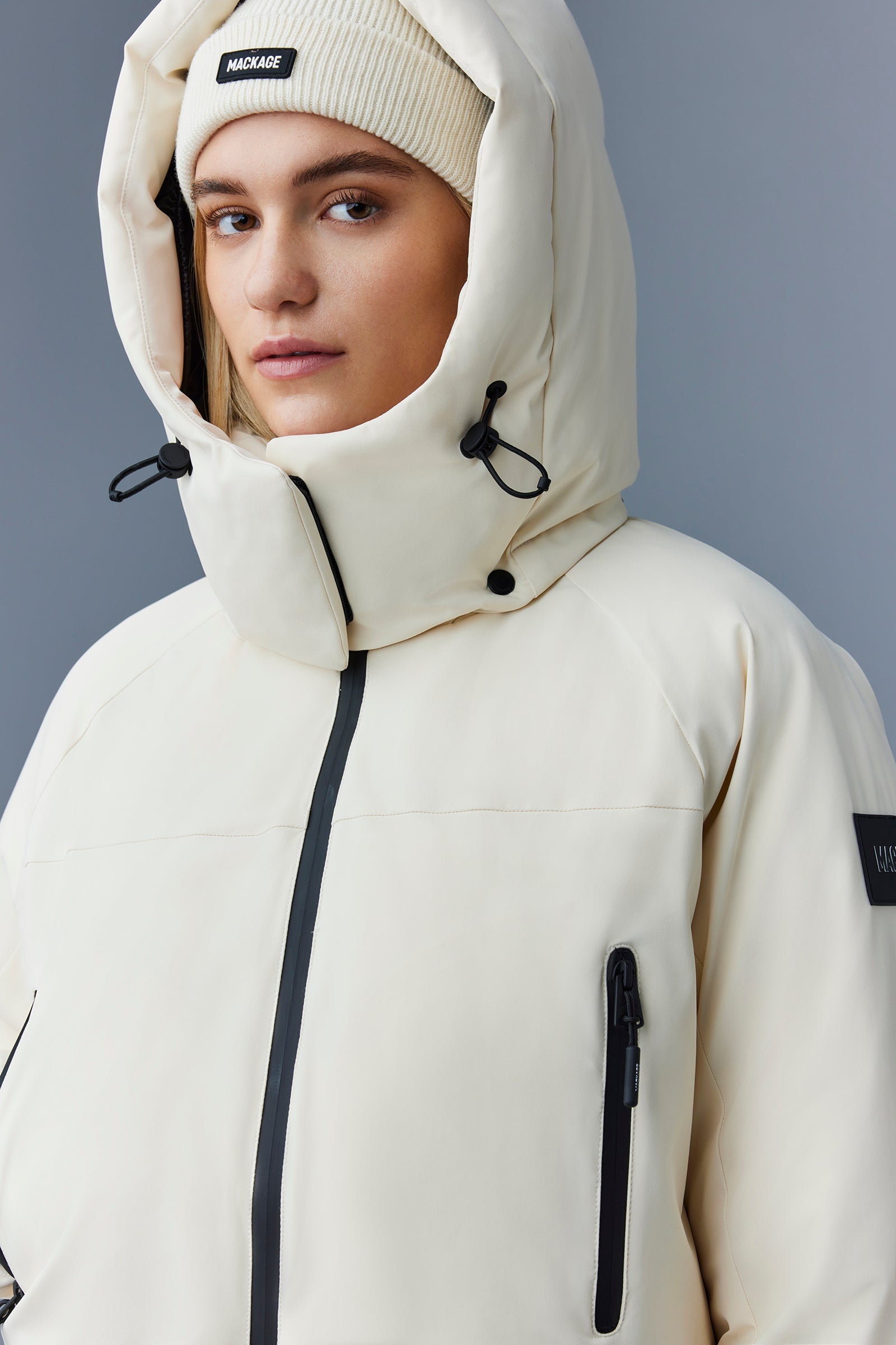 AMANDA Stretch down ski jacket with hood - 5