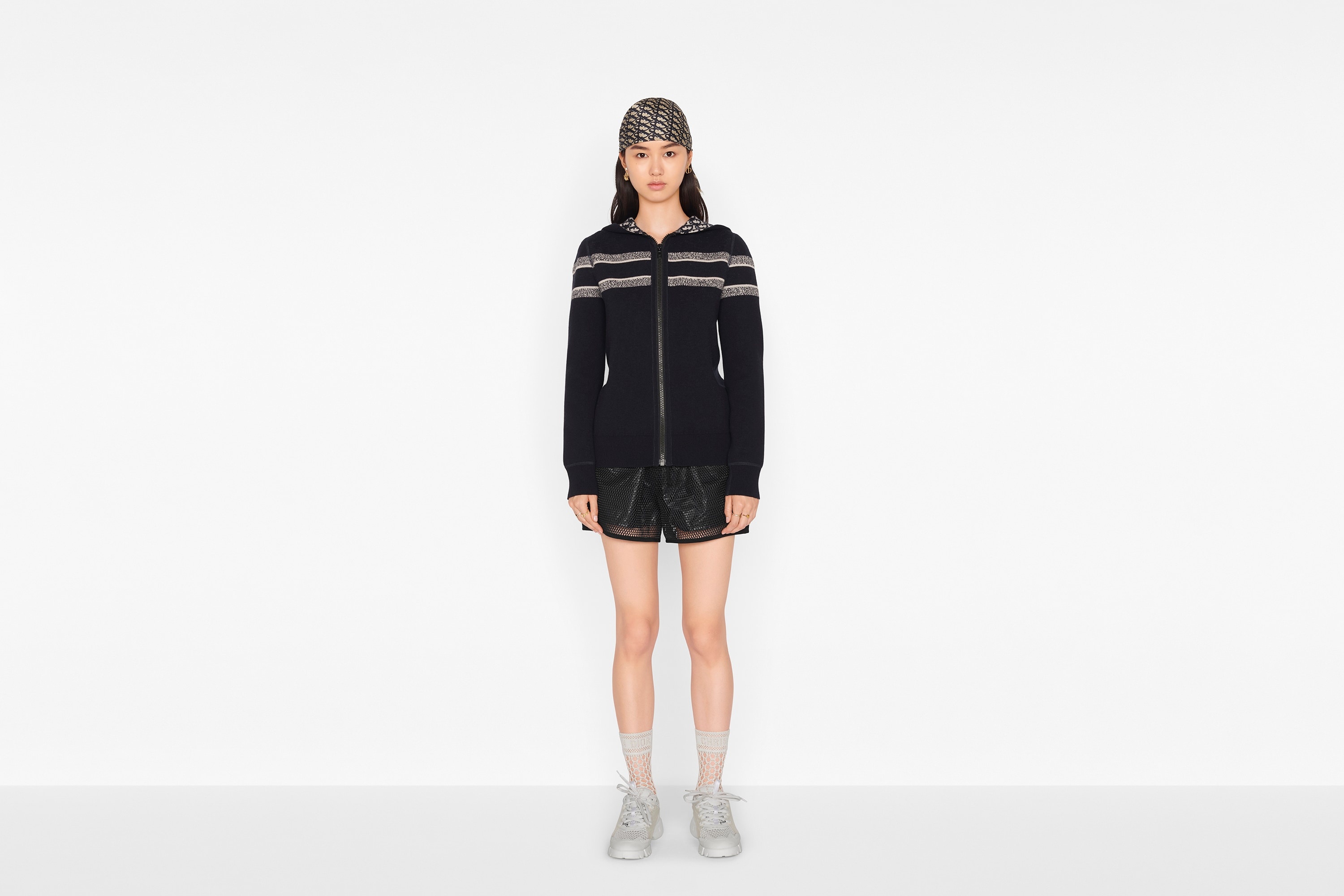 Reversible Zipped Cardigan with Hood - 7