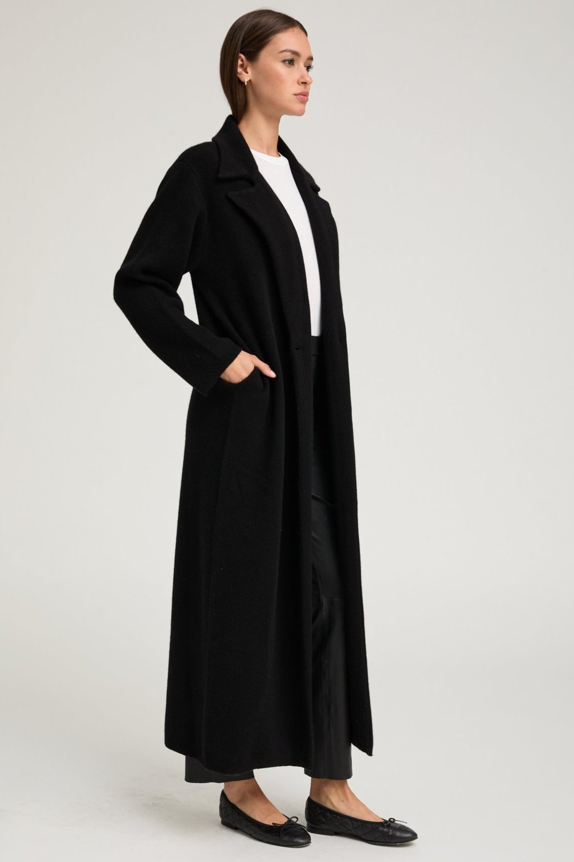 BLACK CASHMERE CLASSIC COAT - 2