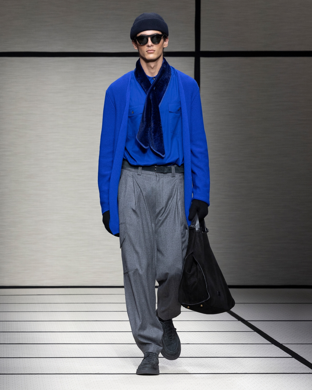 SINGLE-PLEAT MÉLANGE VIRGIN WOOL SANDBLASTED FABRIC TROUSERS - 6