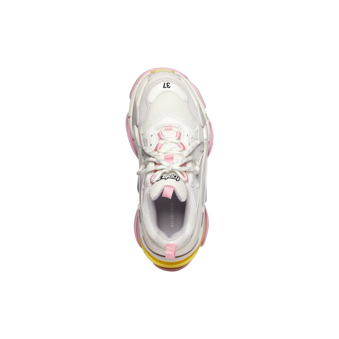 Women's Triple S Sneaker in Pink - 6