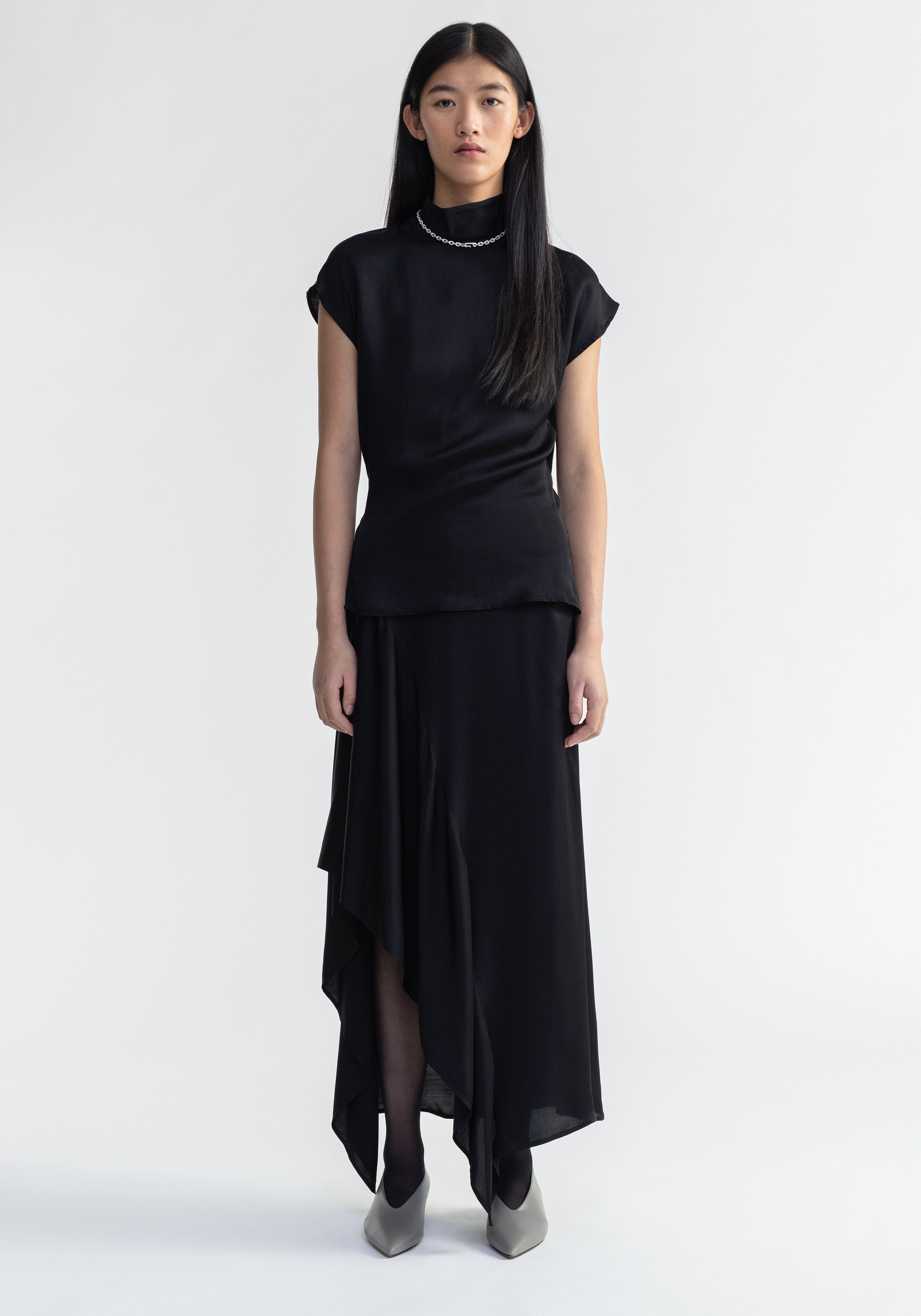 FLORA
Satin sleeveless turtleneck - 2