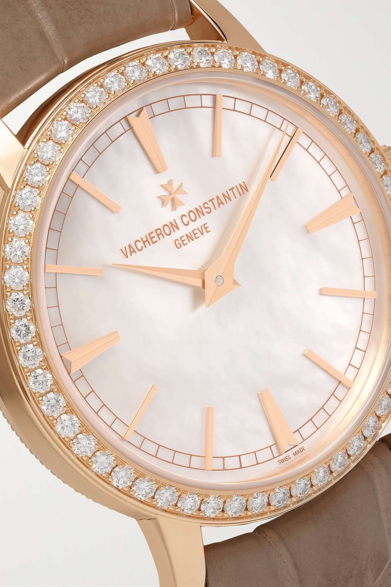 Traditionnelle Hand-Wound 33mm 18-karat pink gold, alligator and diamond watch - 5