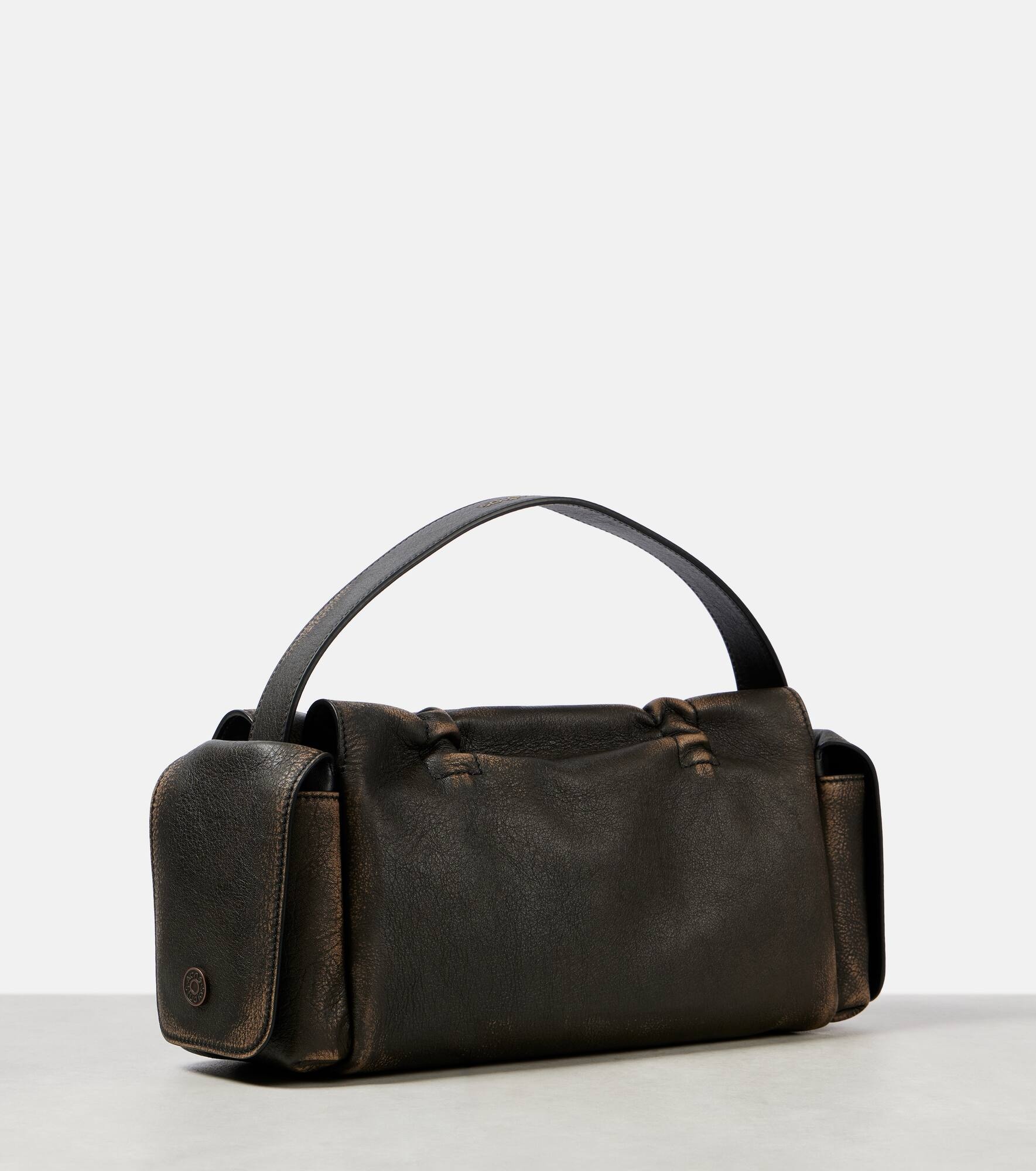 Multipocket leather shoulder bag - 4