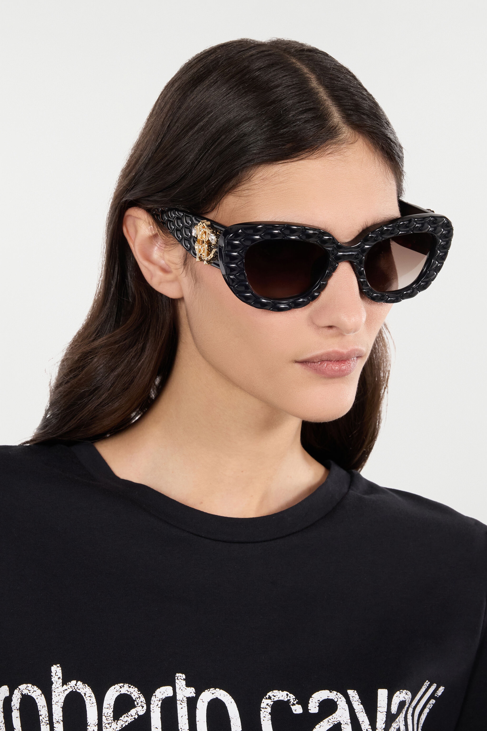 Sunglasses with wide bold cat-eye front - 2
