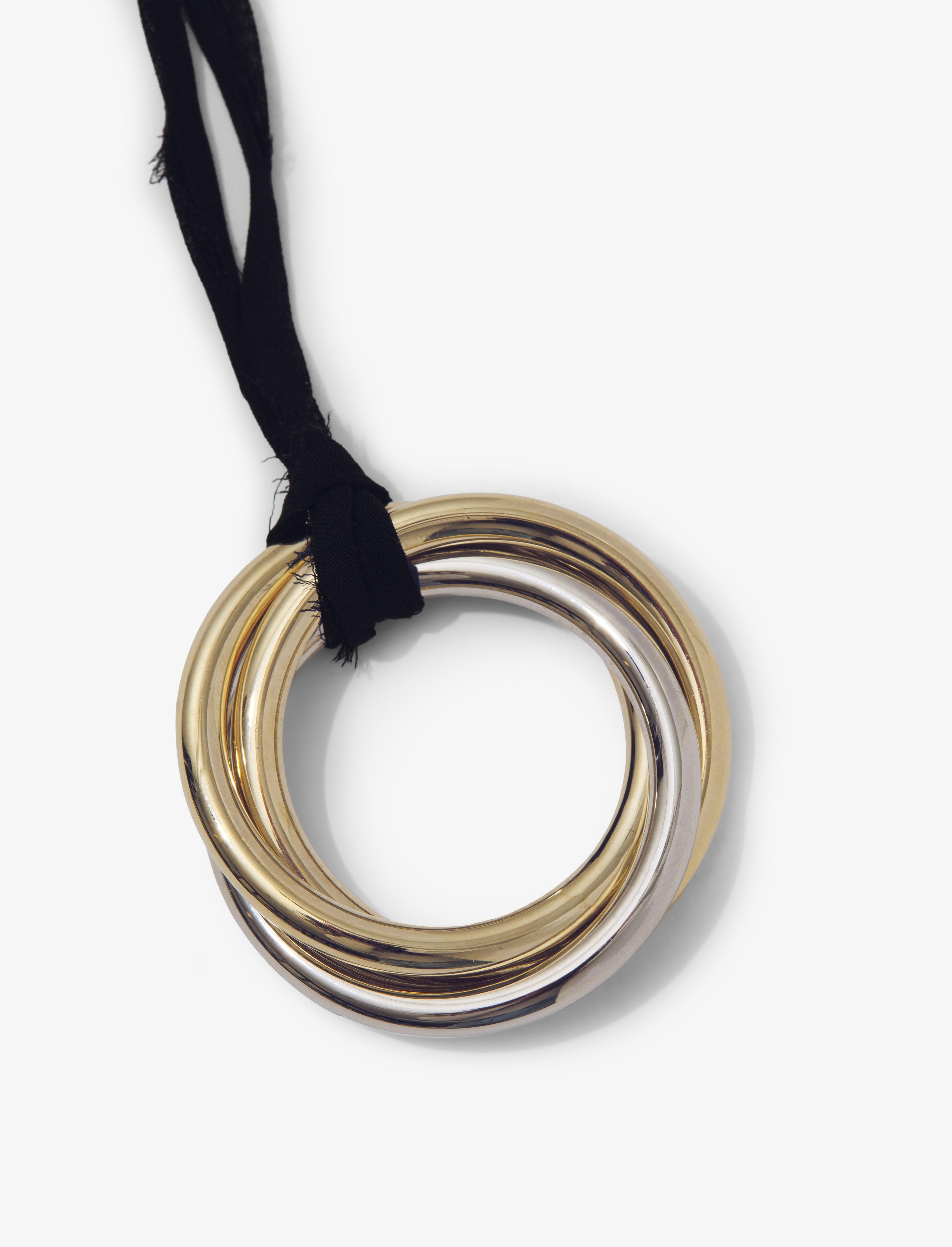 3-Ring Pendant Necklace - 3
