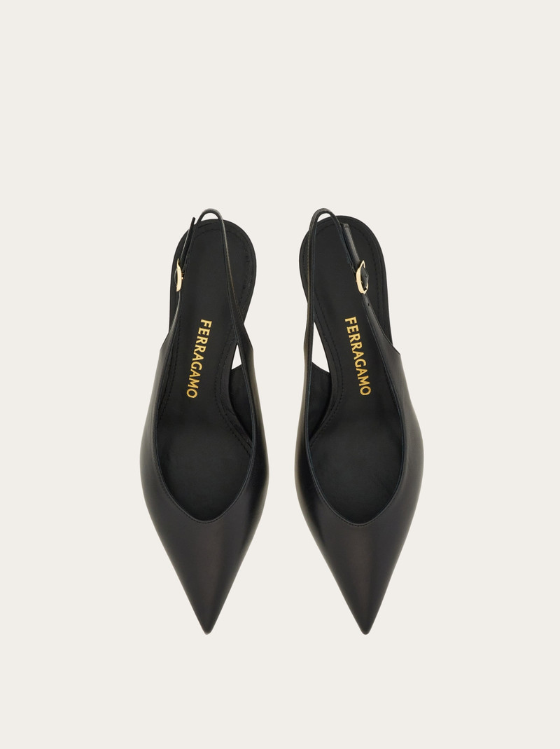FERRAGAMO S-shaped heel slingback outlook