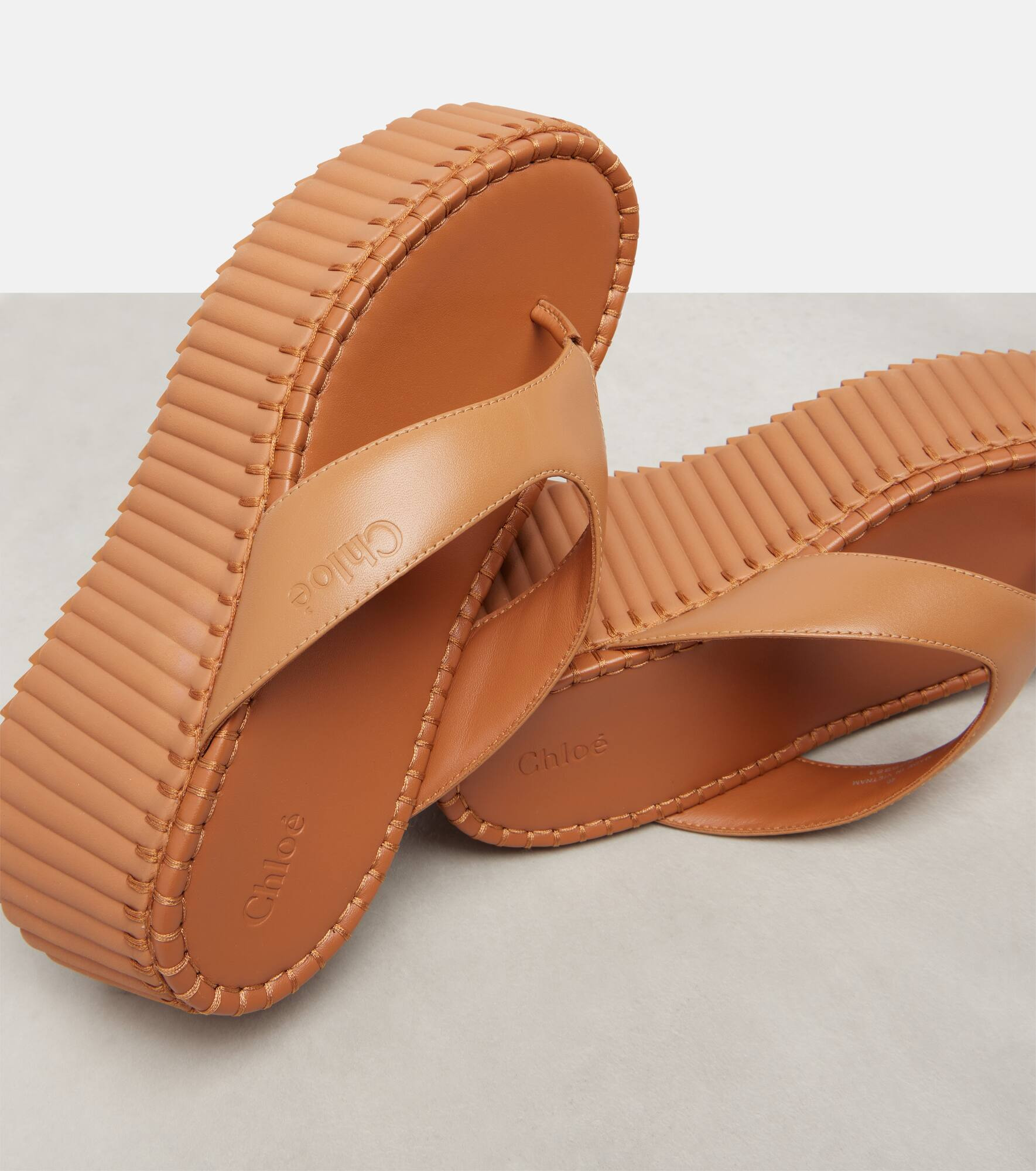 Nama 80 leather platform thong sandals - 5