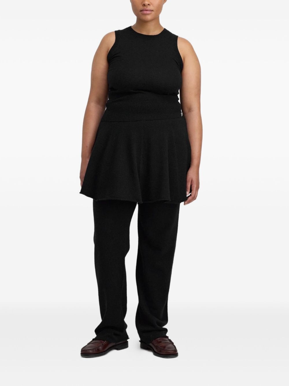 Nº 412 sleeveless knit top - 2