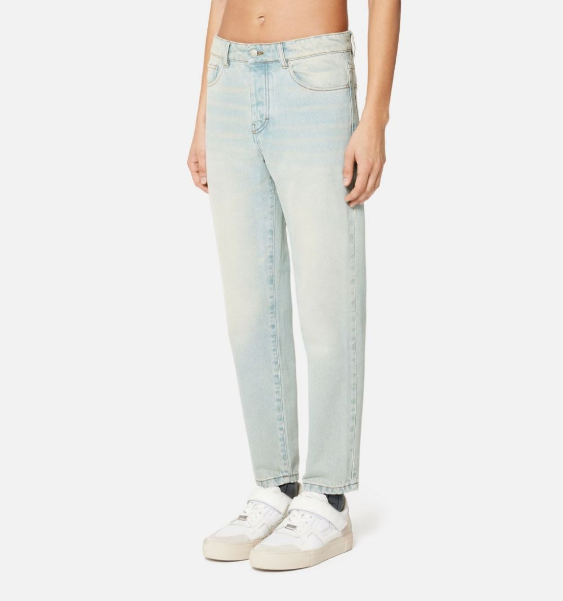 Tapered Fit Jeans - 3